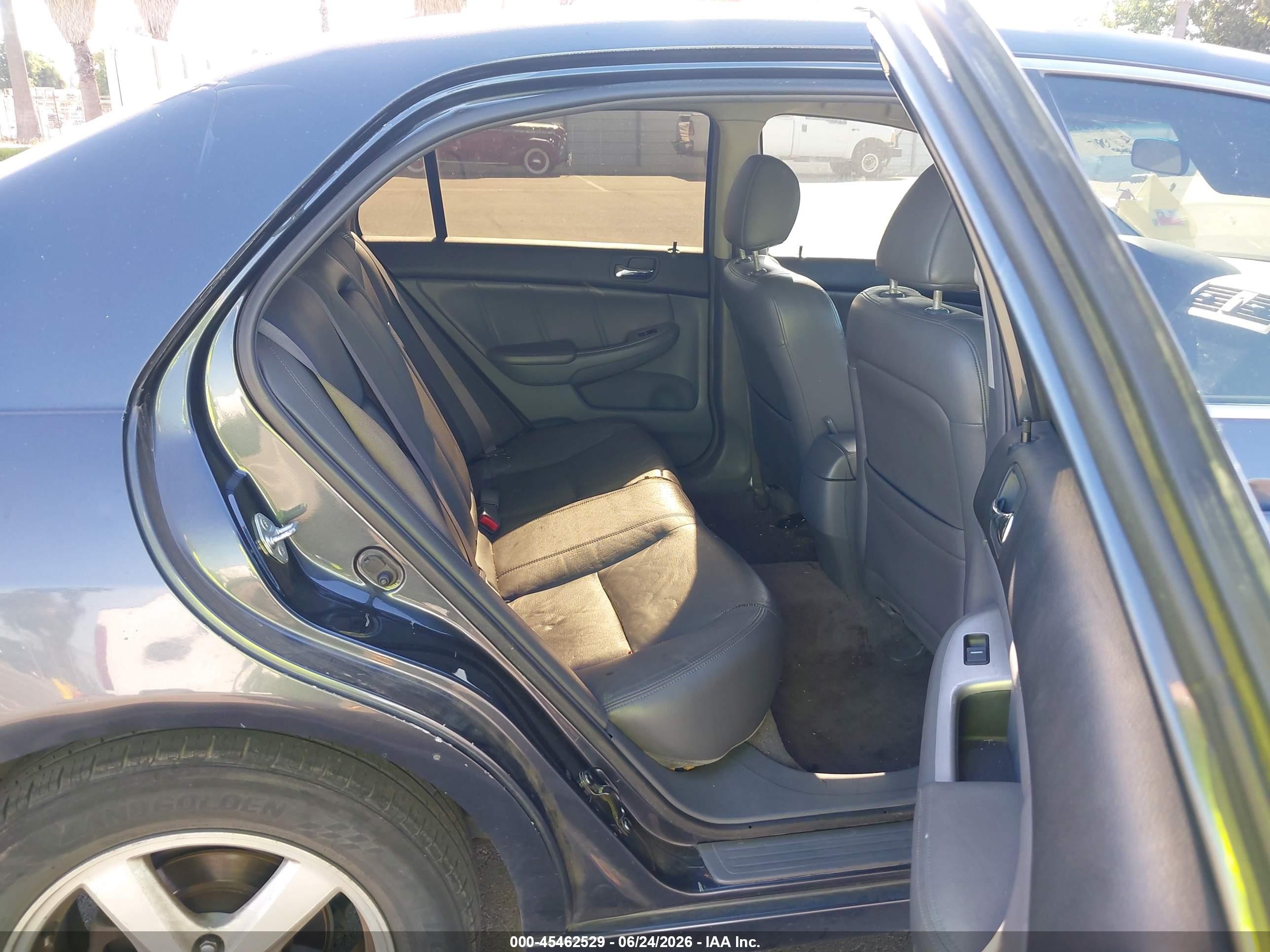 2004 Honda Accord 2.4 Ex Gray vin: JHMCM56824C030857