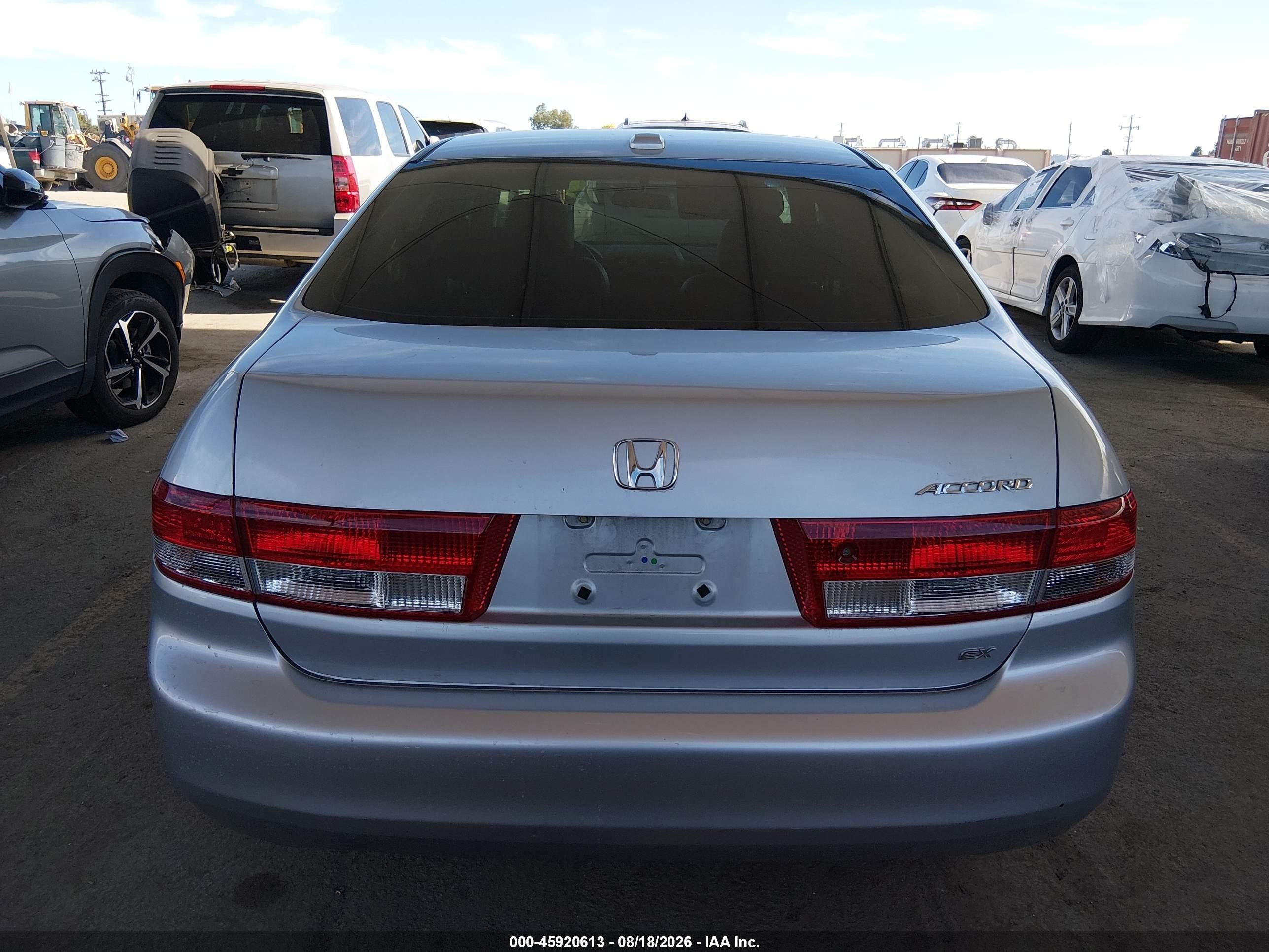 2004 Honda Accord 2.4 Ex Silver vin: JHMCM56834C016871
