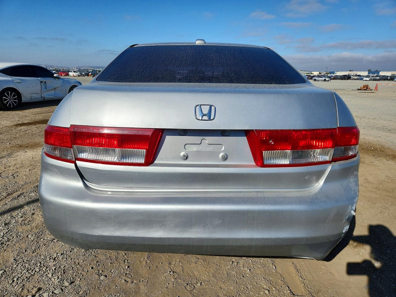 2004 Honda Accord Ex Silver vin: JHMCM56854C036491