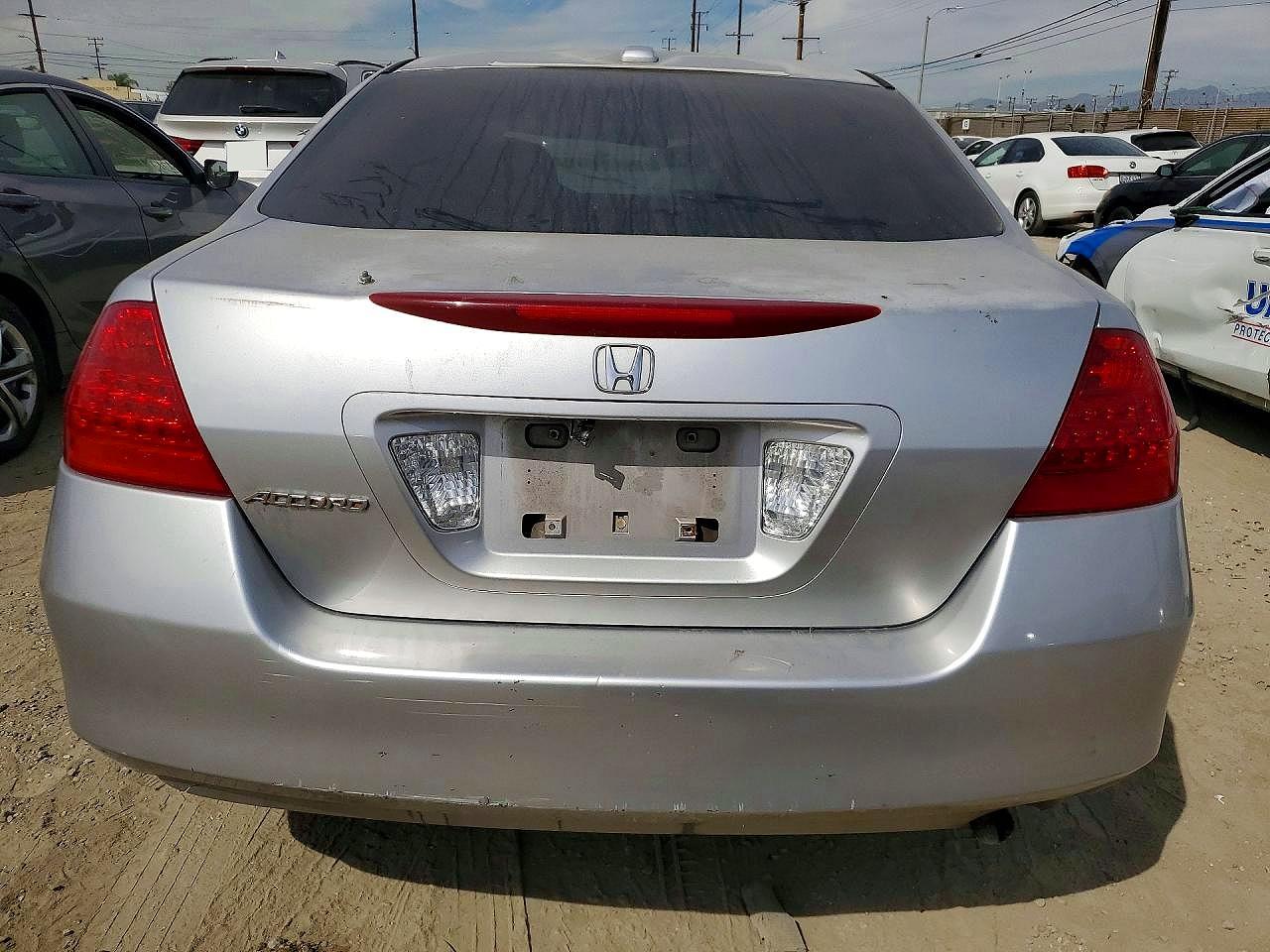 2006 Honda Accord Ex Silver vin: JHMCM56856C007639
