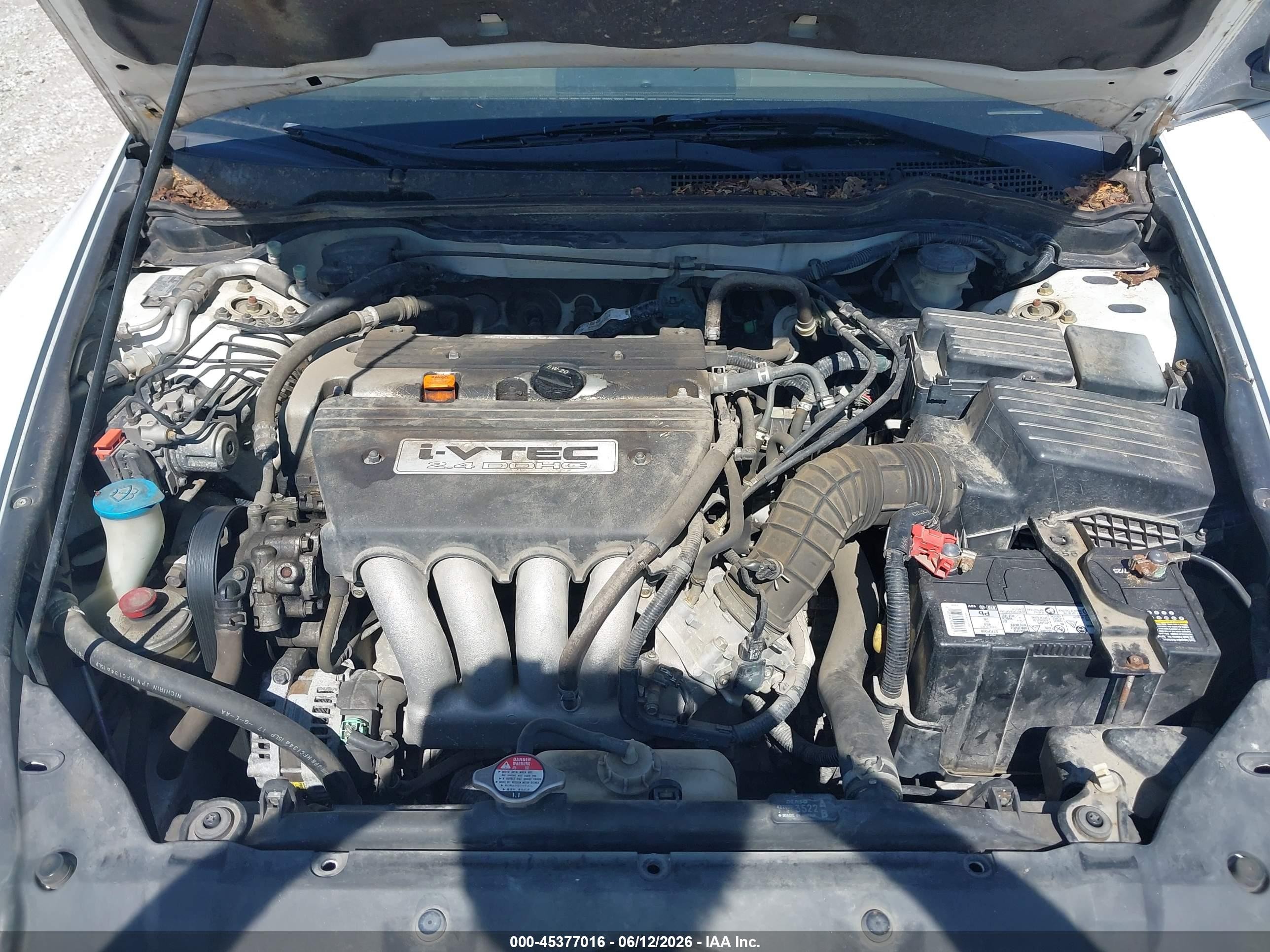 2004 Honda Accord 2.4 Ex Белый vin: JHMCM56864C011907