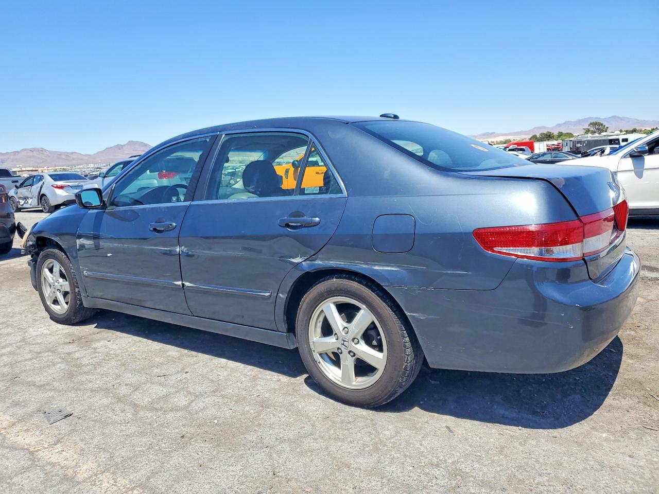 2004 Honda Accord Ex Gray vin: JHMCM56864C038024