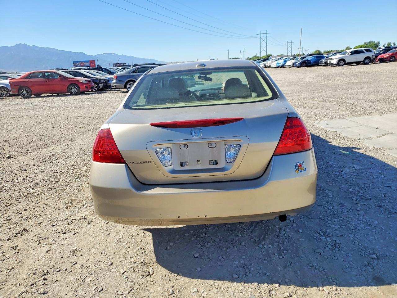 2006 Honda Accord Ex Beige vin: JHMCM56866C010789