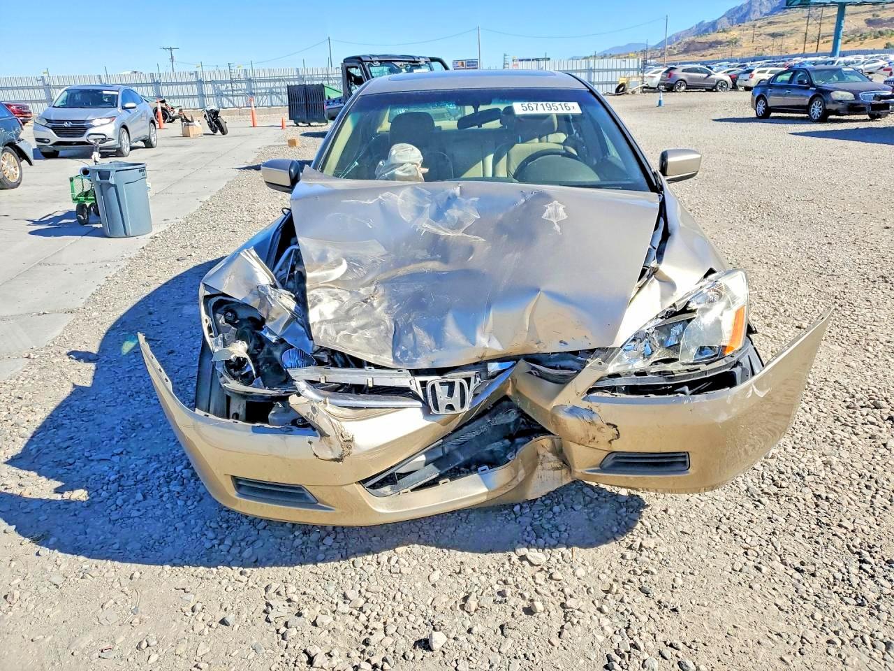 2006 Honda Accord Ex Beige vin: JHMCM56866C010789