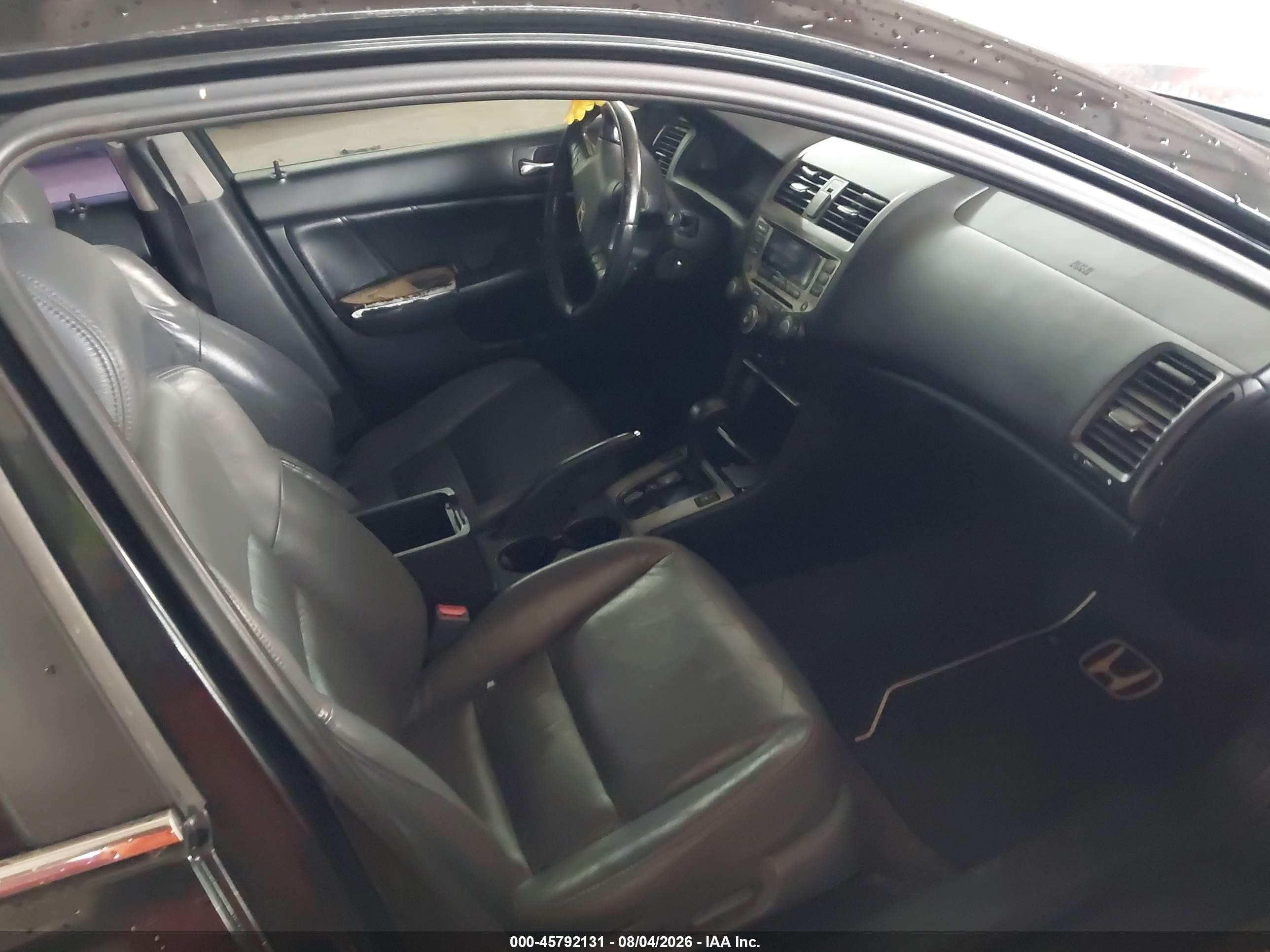 2007 Honda Accord 2.4 Ex Black vin: JHMCM56867C000054