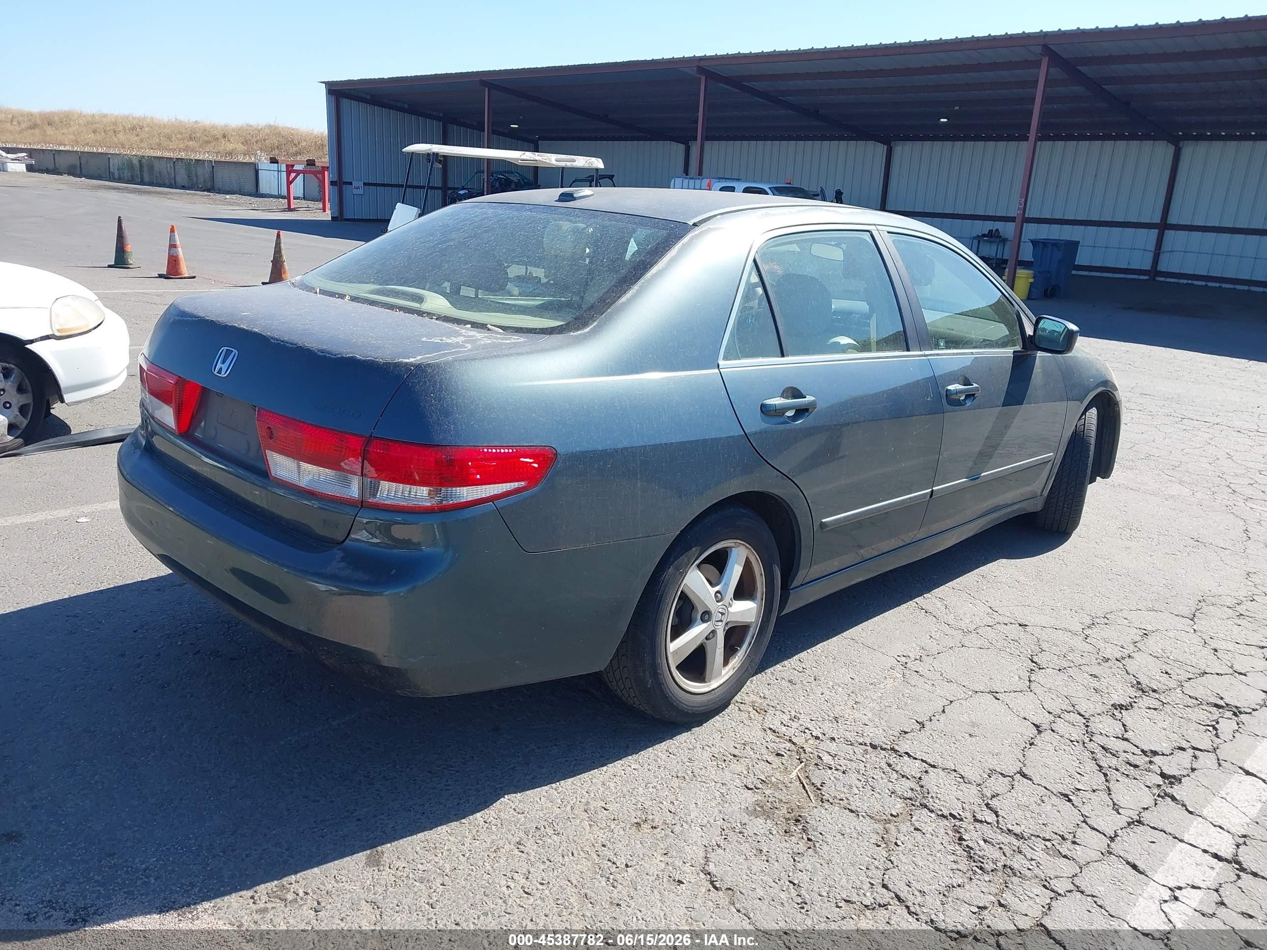 2004 Honda Accord 2.4 Ex Green vin: JHMCM56874C013827