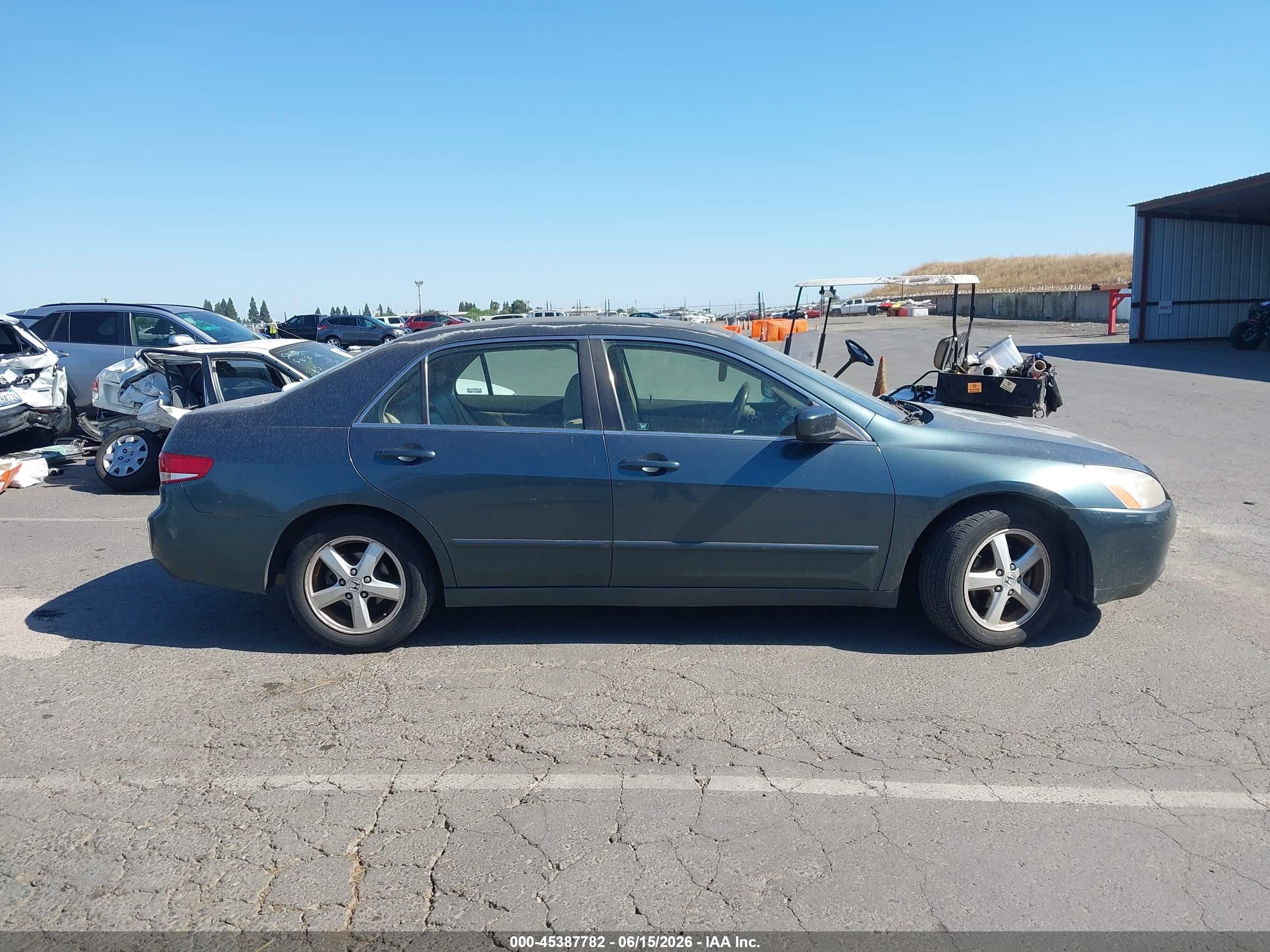 2004 Honda Accord 2.4 Ex Green vin: JHMCM56874C013827
