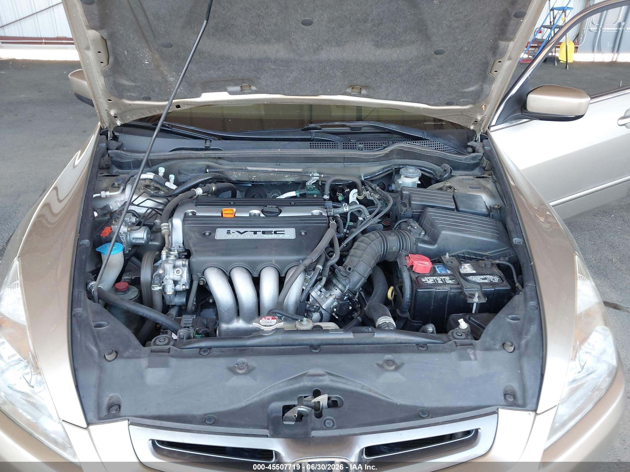 2004 Honda Accord 2.4 Ex Gold vin: JHMCM56874C026738