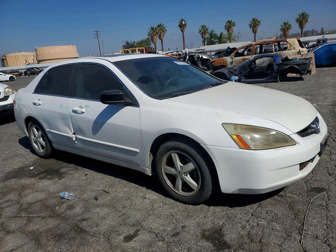 2004 Honda Accord Ex White vin: JHMCM56874C033365