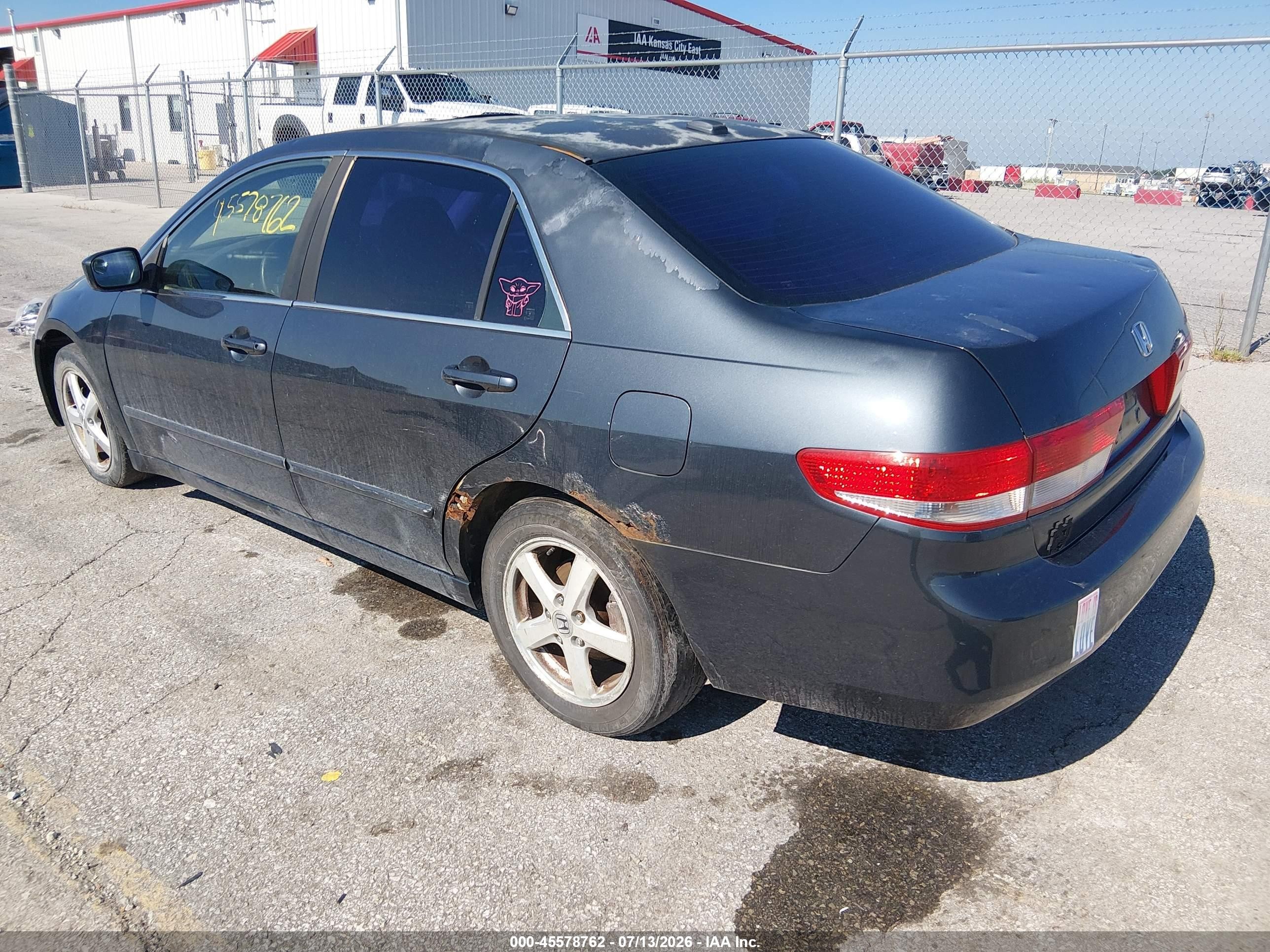2004 Honda Accord 2.4 Ex Gray vin: JHMCM56884C023072