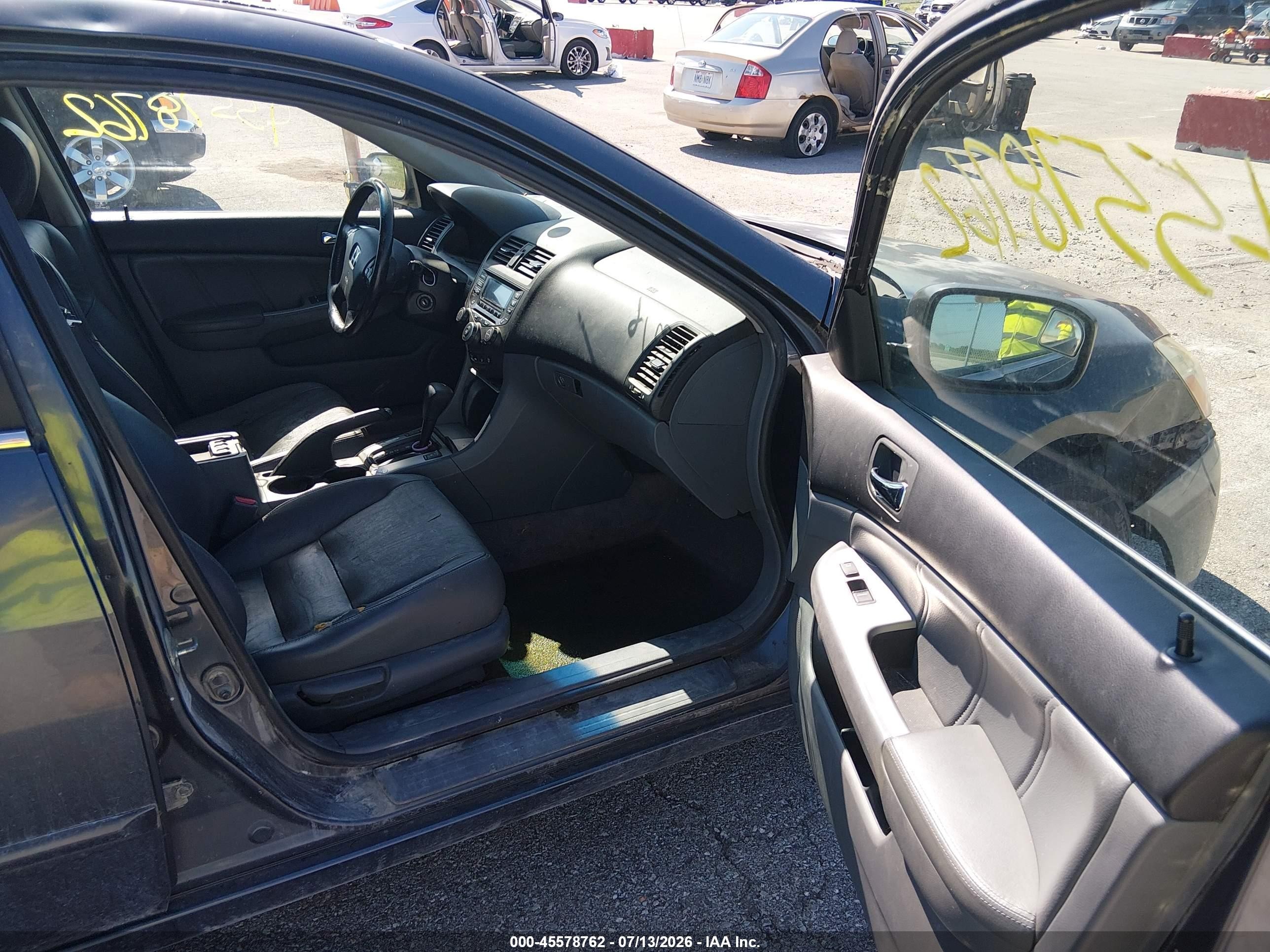 2004 Honda Accord 2.4 Ex Gray vin: JHMCM56884C023072