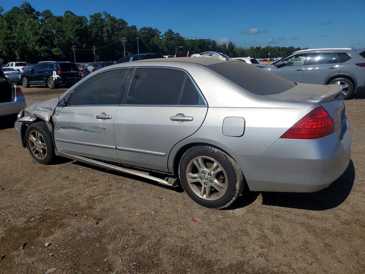 2007 Honda Accord Ex Silver vin: JHMCM56887C000959