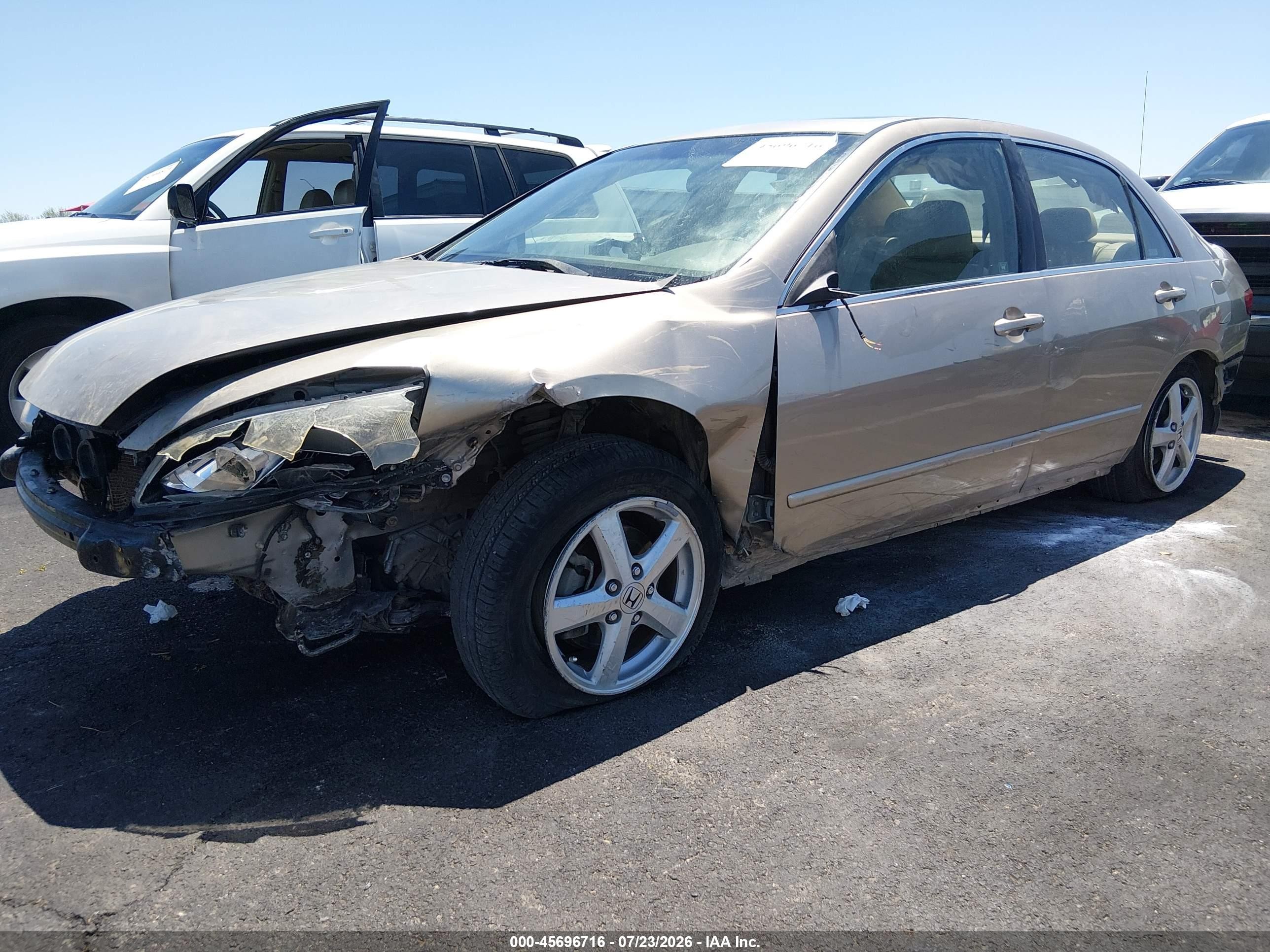 2005 Honda Accord 2.4 Ex Beige vin: JHMCM56895C004466