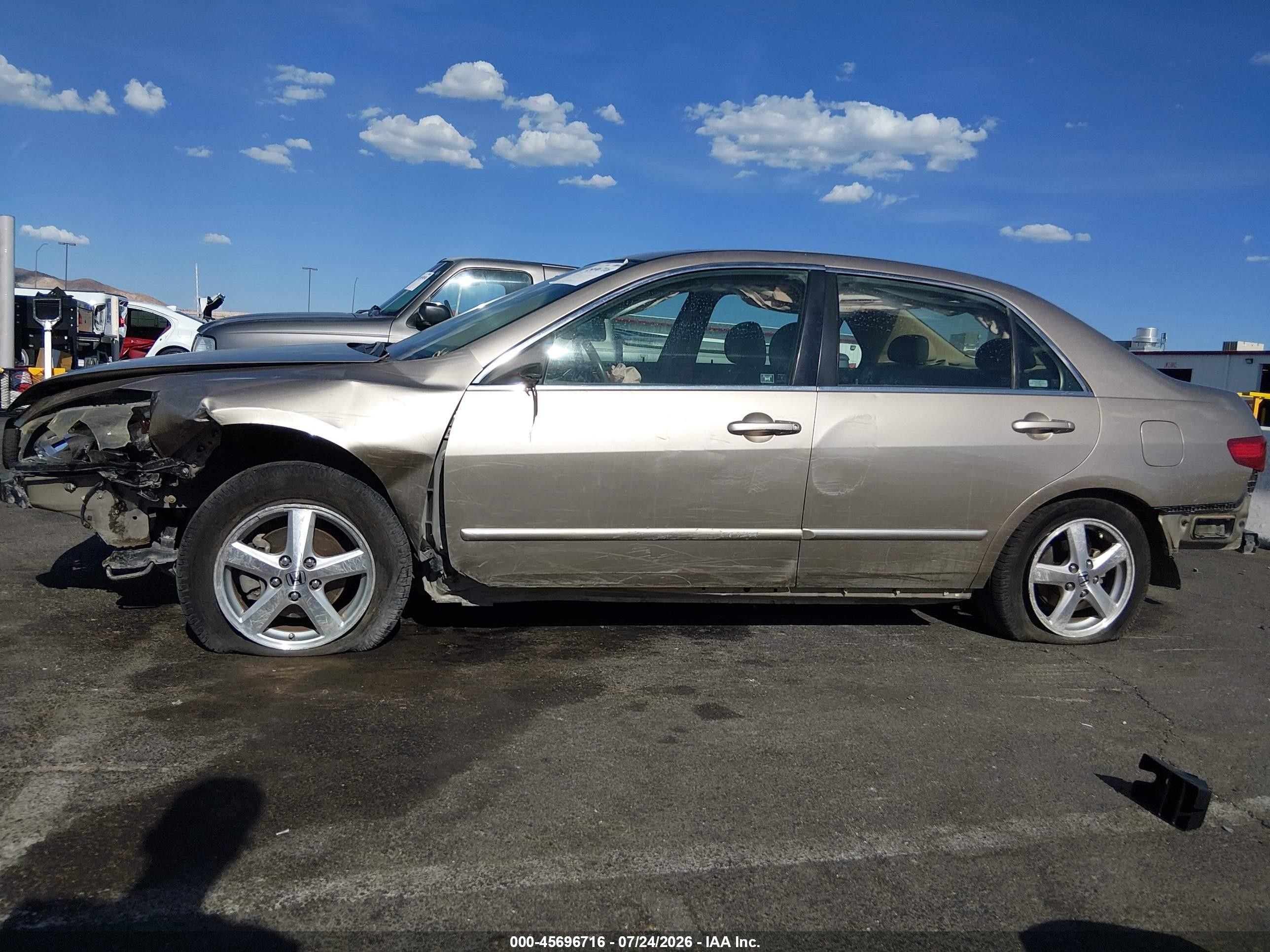 2005 Honda Accord 2.4 Ex Beige vin: JHMCM56895C004466