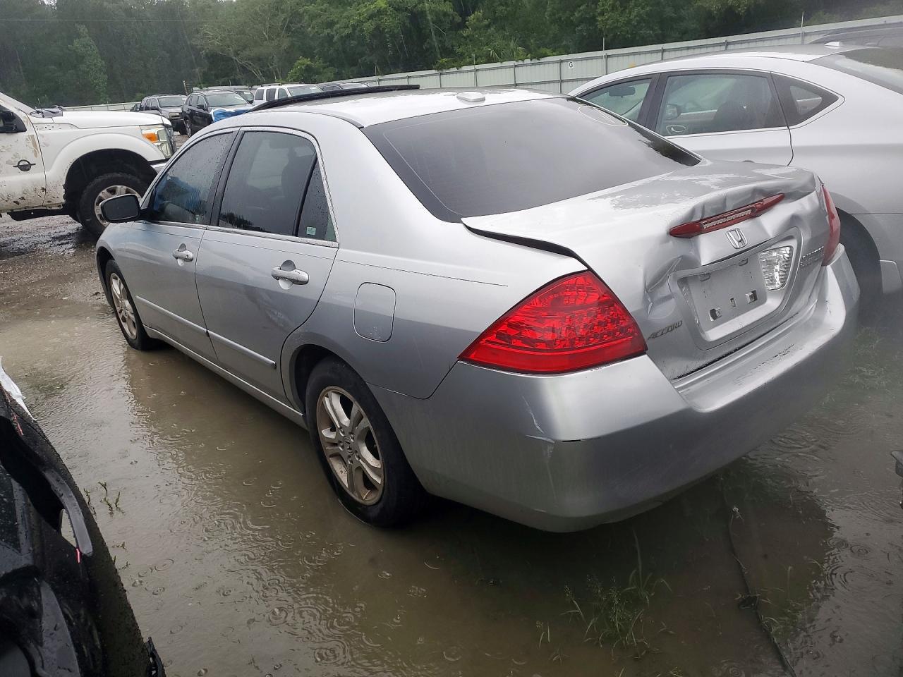 2006 Honda Accord Ex Silver vin: JHMCM568X6C005174