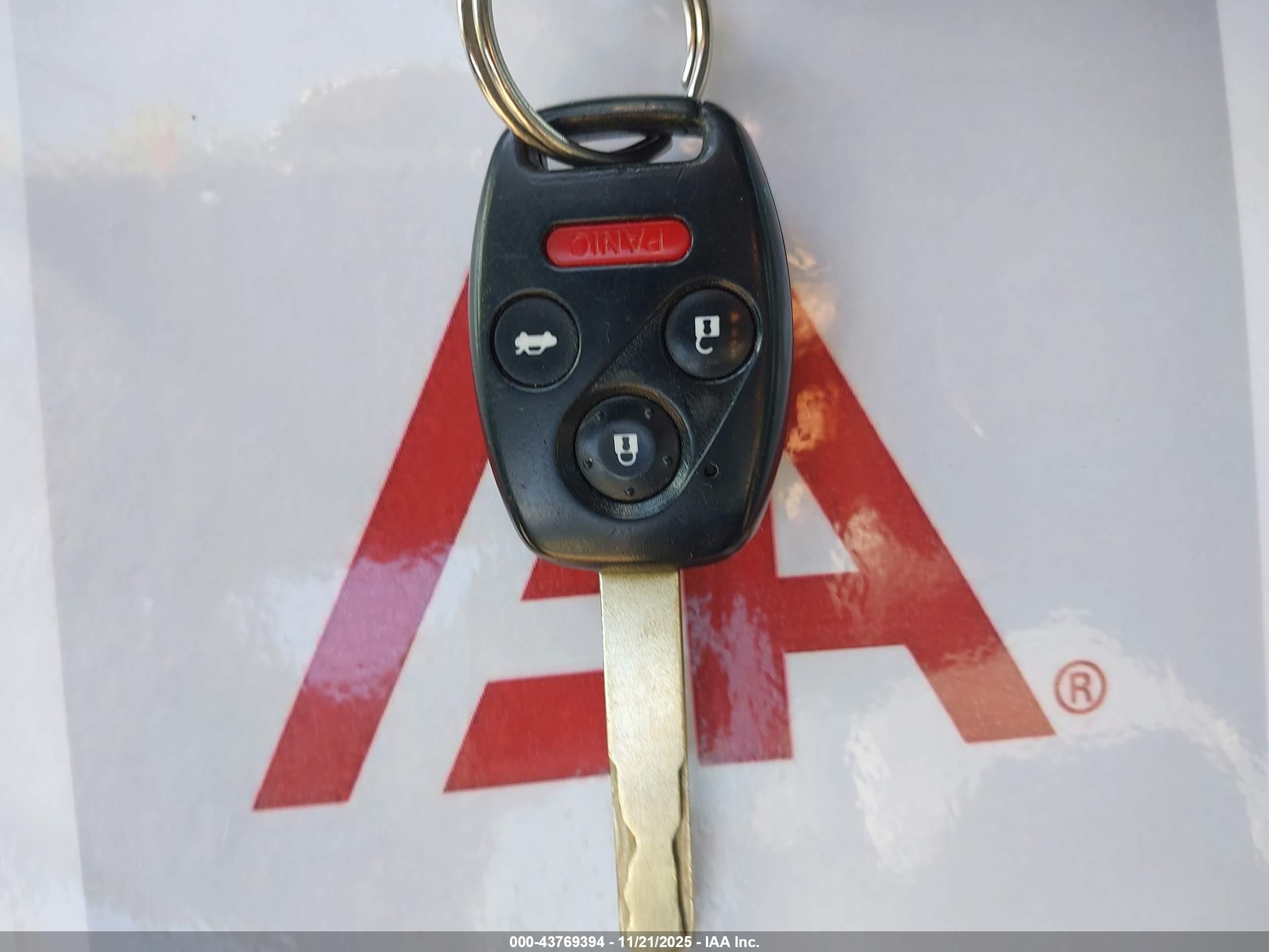 2007 Honda Accord Hybrid   Blue vin: JHMCN36407C001117