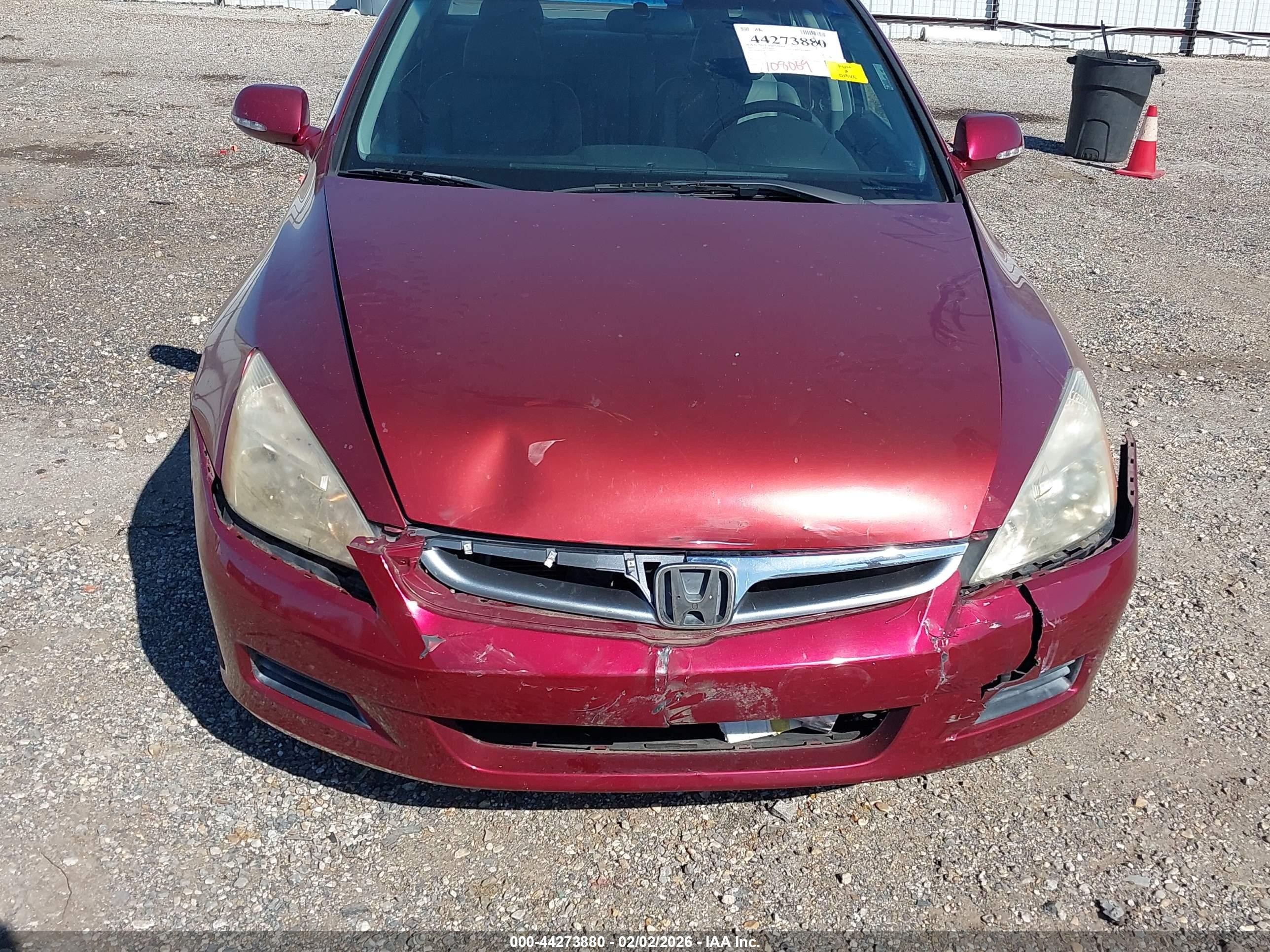 2007 Honda Accord Hybrid   Maroon vin: JHMCN36417C001207