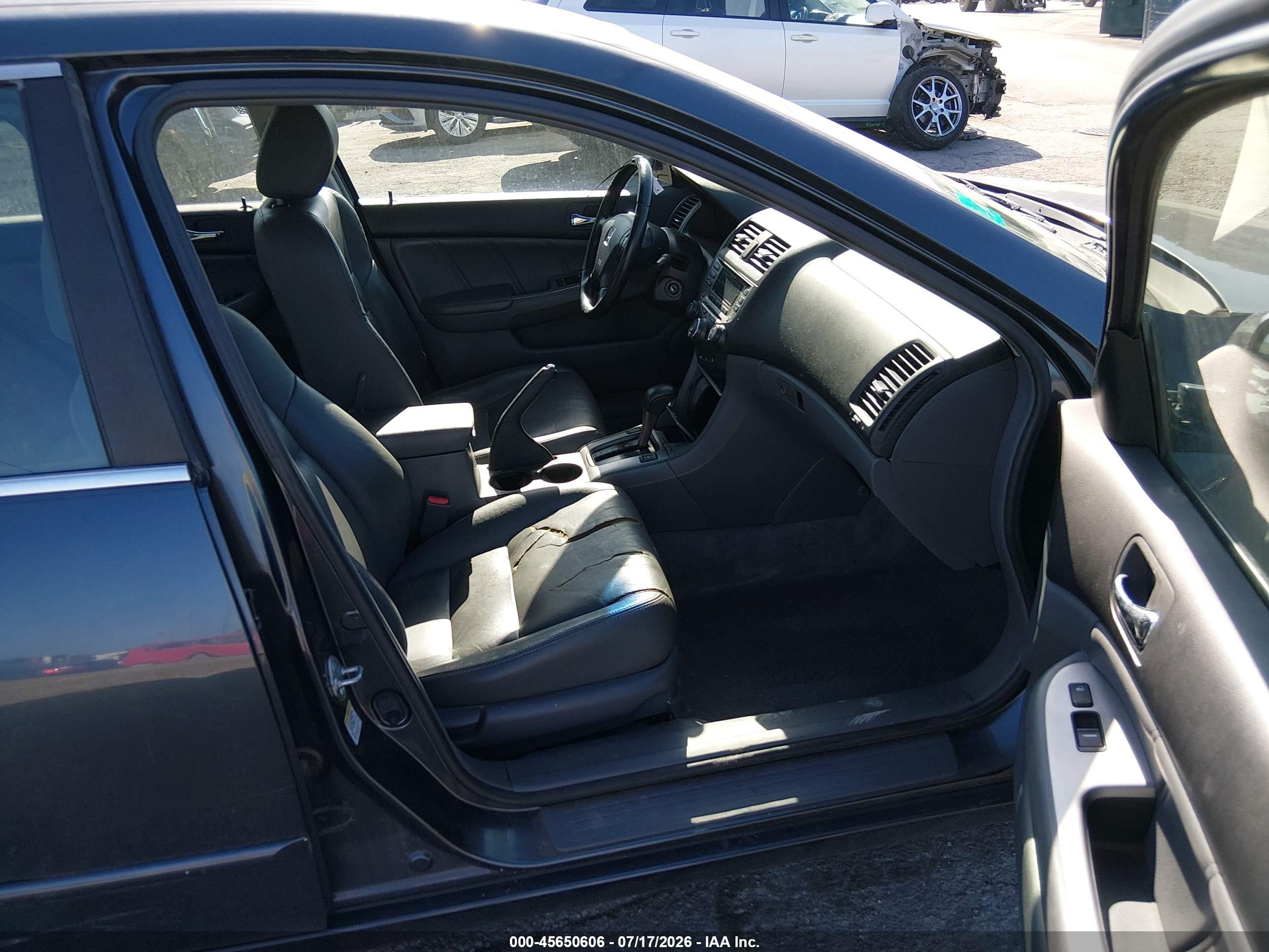 2006 Honda Accord Hybrid   Gray vin: JHMCN36436C001224
