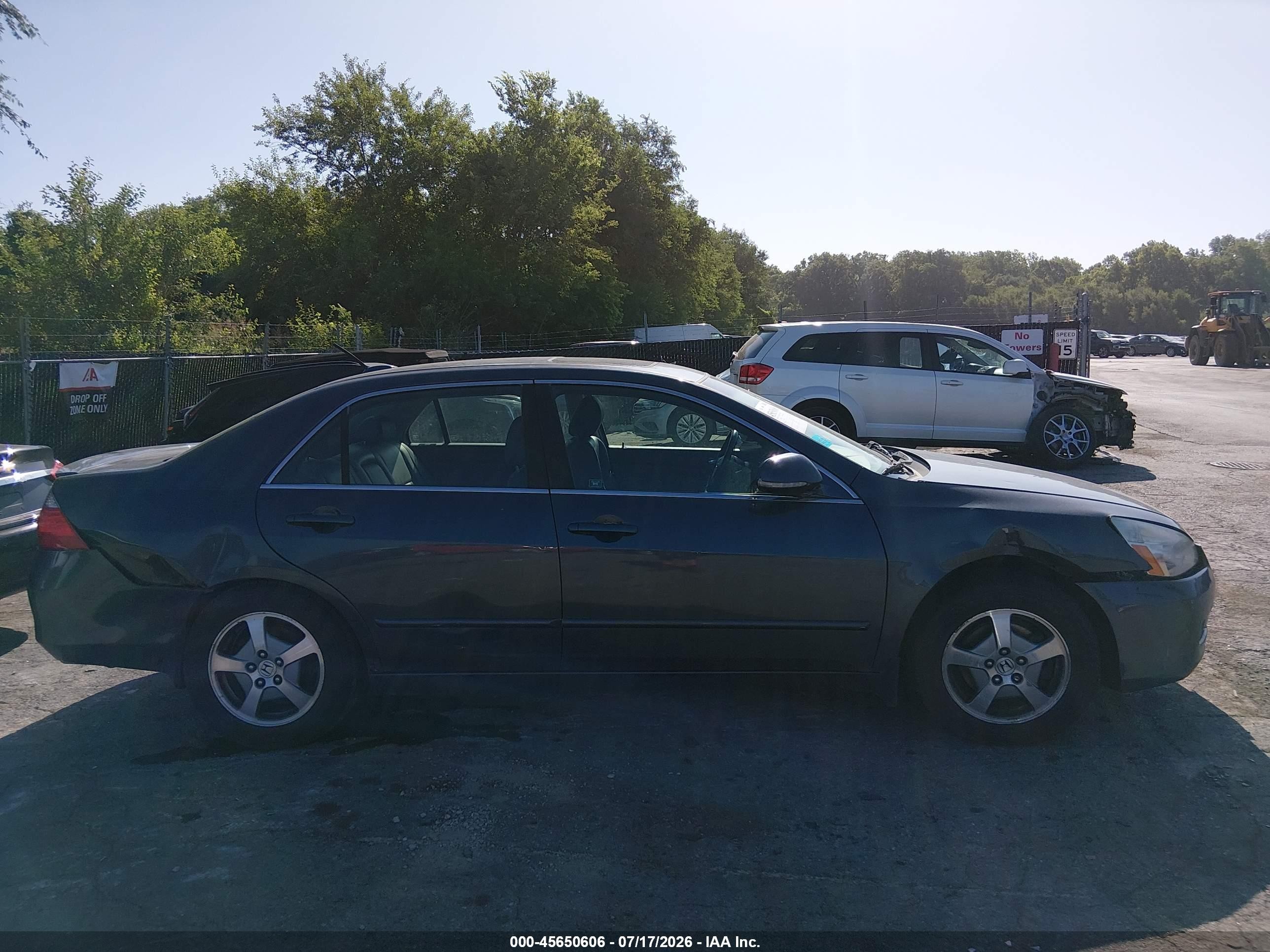 2006 Honda Accord Hybrid   Gray vin: JHMCN36436C001224