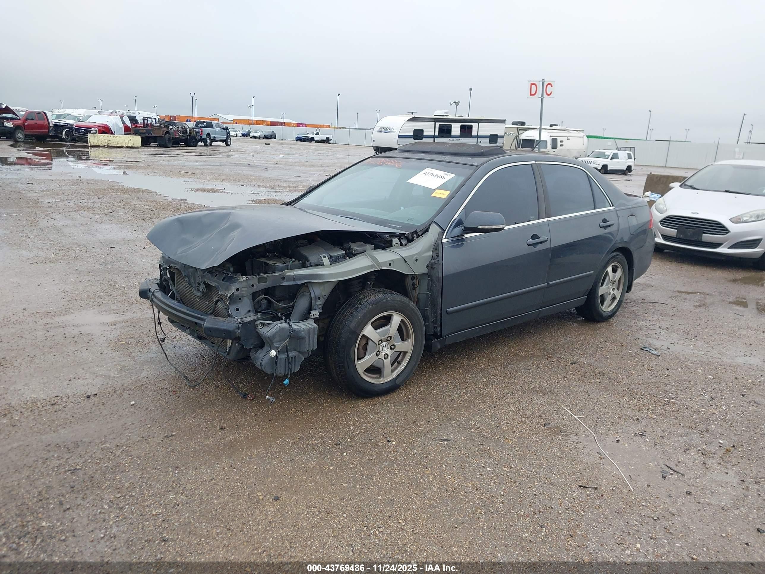 2007 Honda Accord Hybrid   Gray vin: JHMCN36437C003640