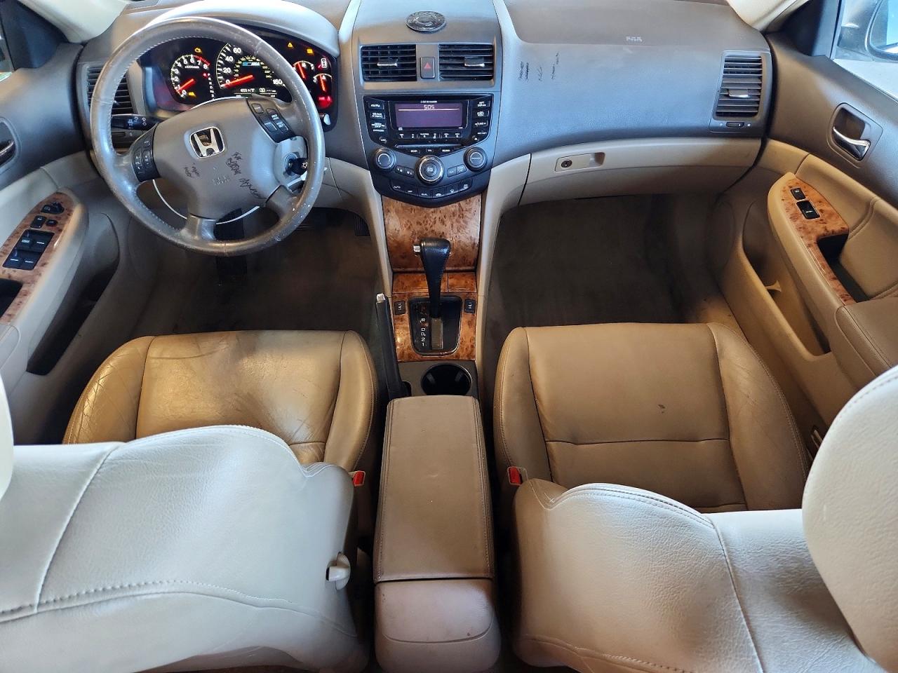 2005 Honda Accord Hybrid White vin: JHMCN36455C003703