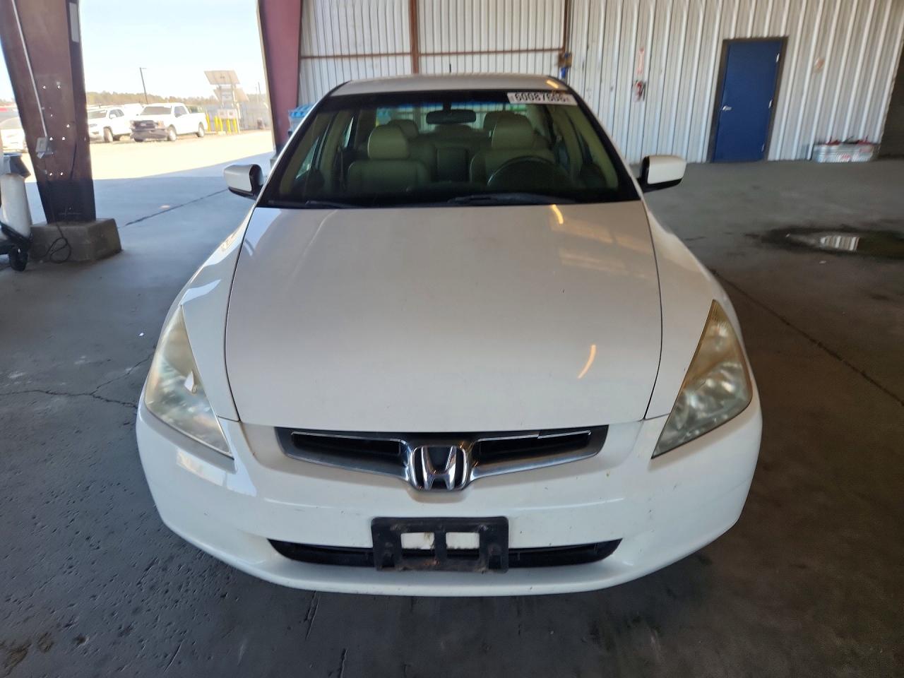 2005 Honda Accord Hybrid White vin: JHMCN36455C003703