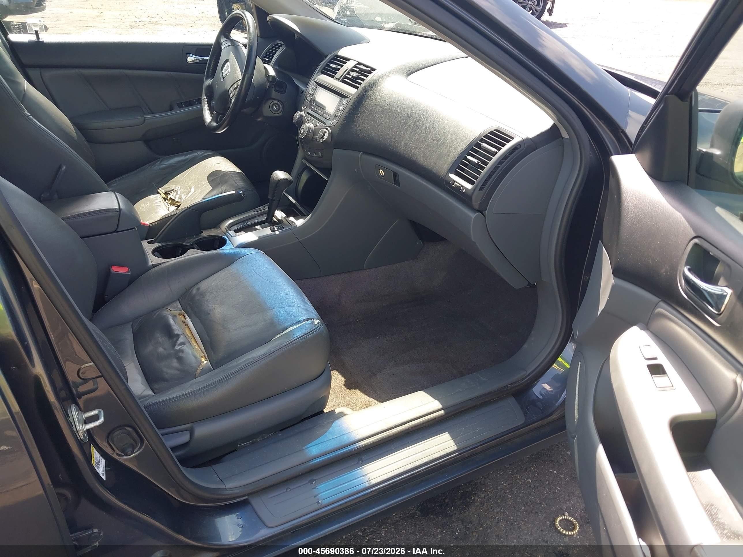 2005 Honda Accord Hybrid Ima Pewter vin: JHMCN36475C004240