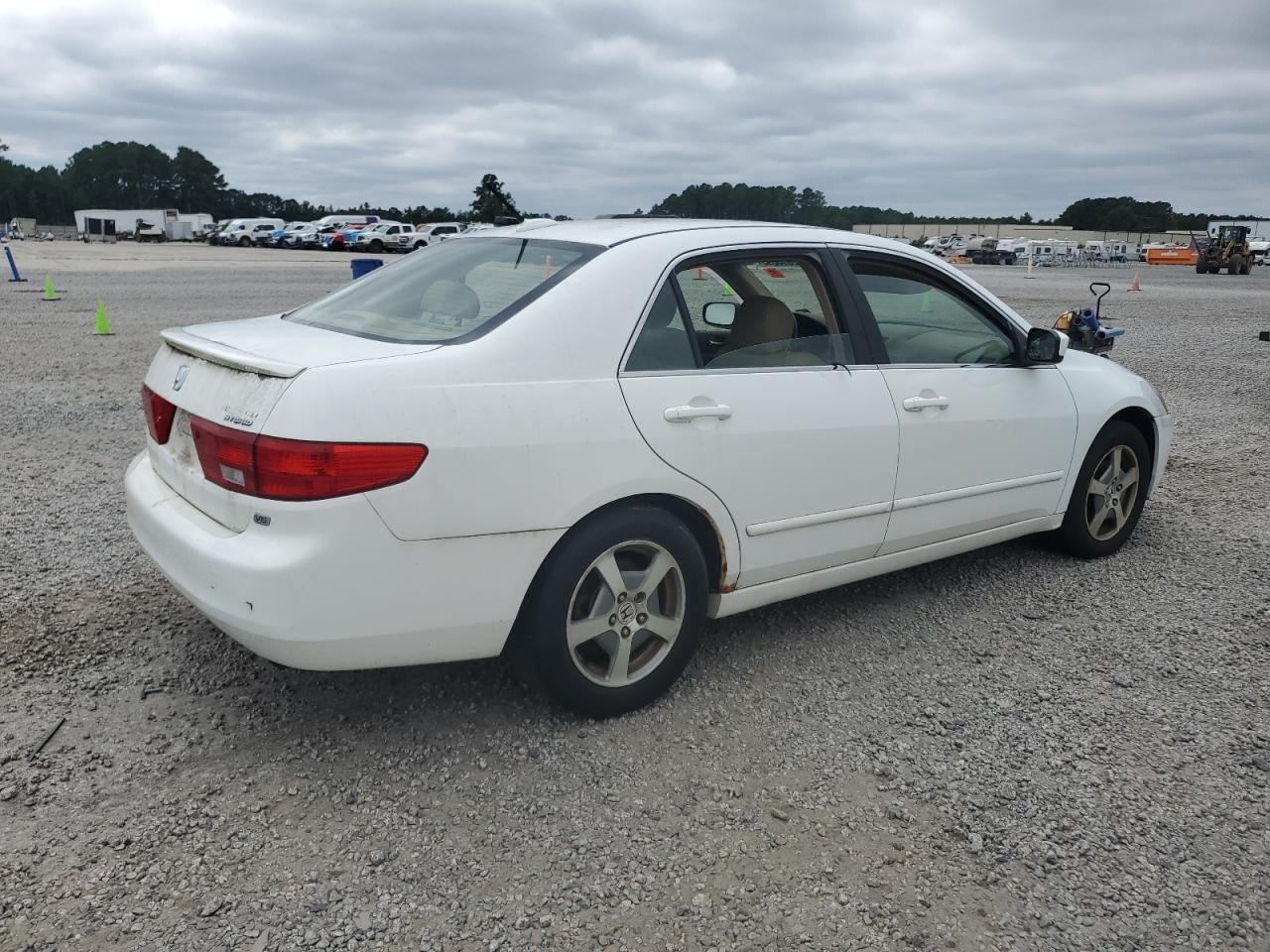 2005 Honda Accord Hybrid White vin: JHMCN36495C002604