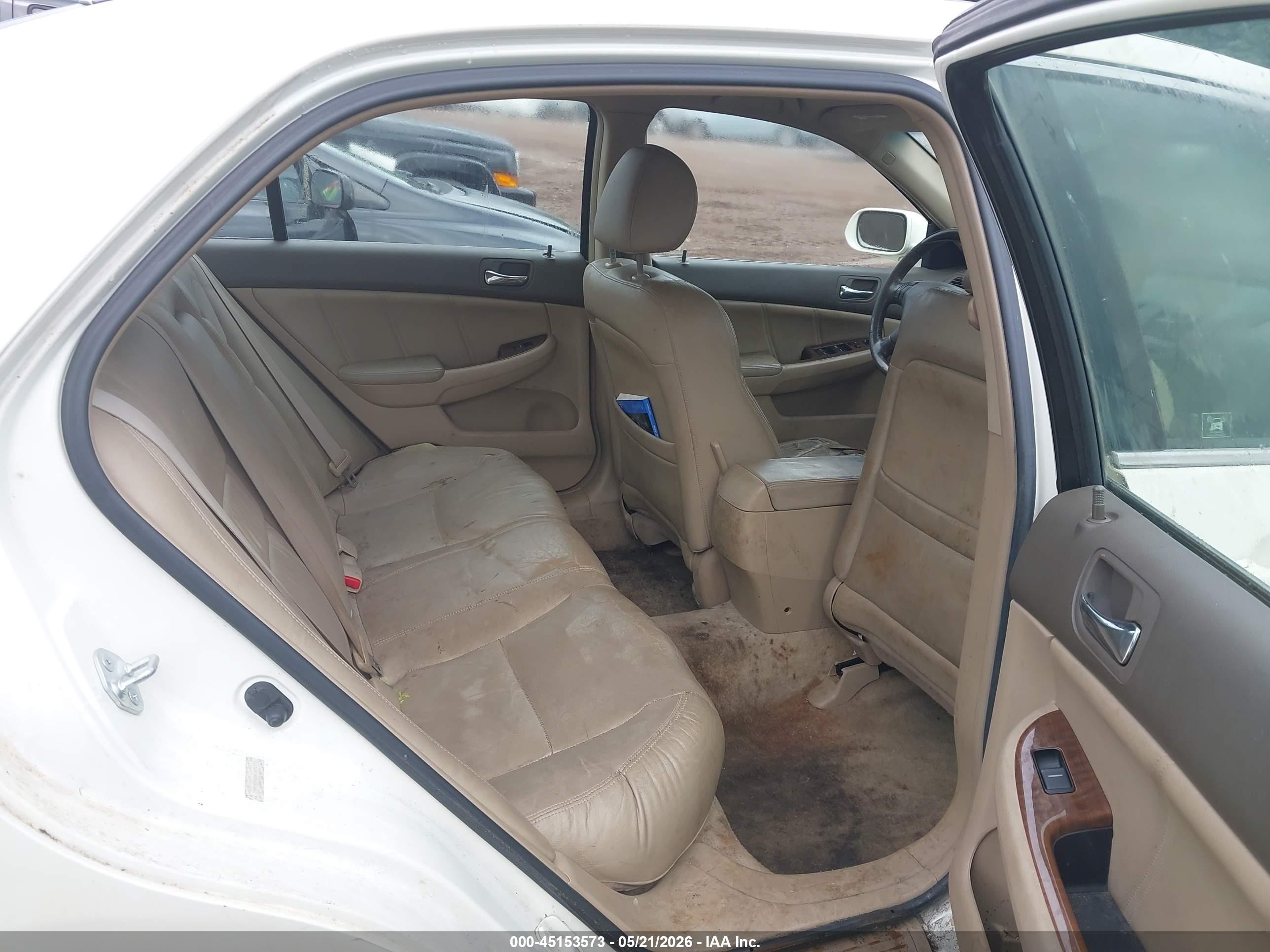 2006 Honda Accord Hybrid   White vin: JHMCN36496C003771