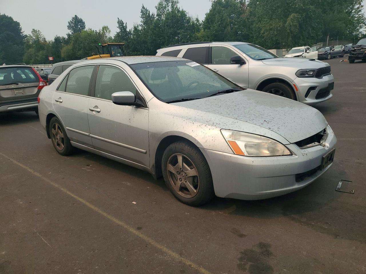 2005 Honda Accord Hybrid Silver vin: JHMCN364X5C004040