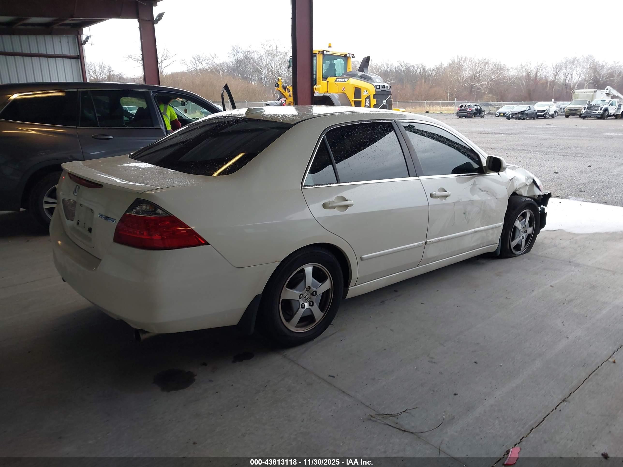 2007 Honda Accord Hybrid   Белый vin: JHMCN36517C003550