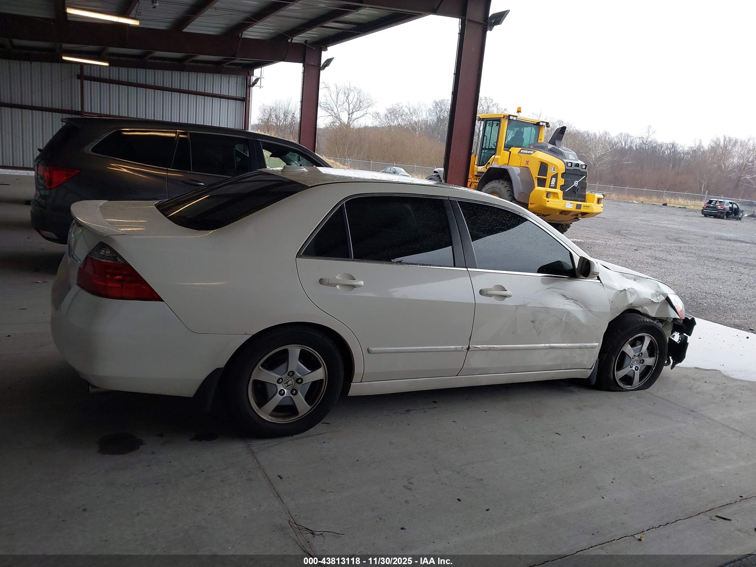 2007 Honda Accord Hybrid   Белый vin: JHMCN36517C003550