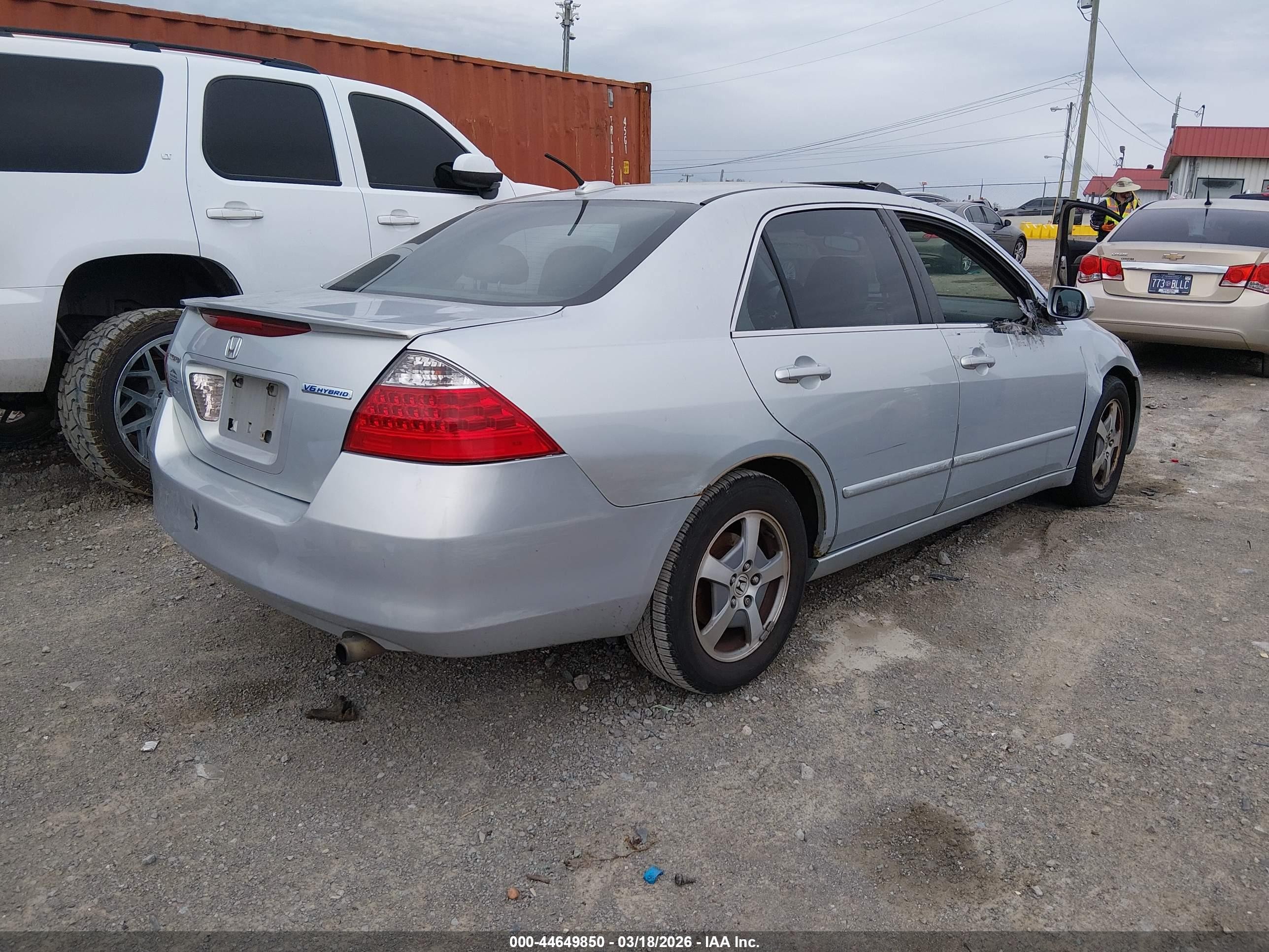 2007 Honda Accord Hybrid   Gray vin: JHMCN36527C003184