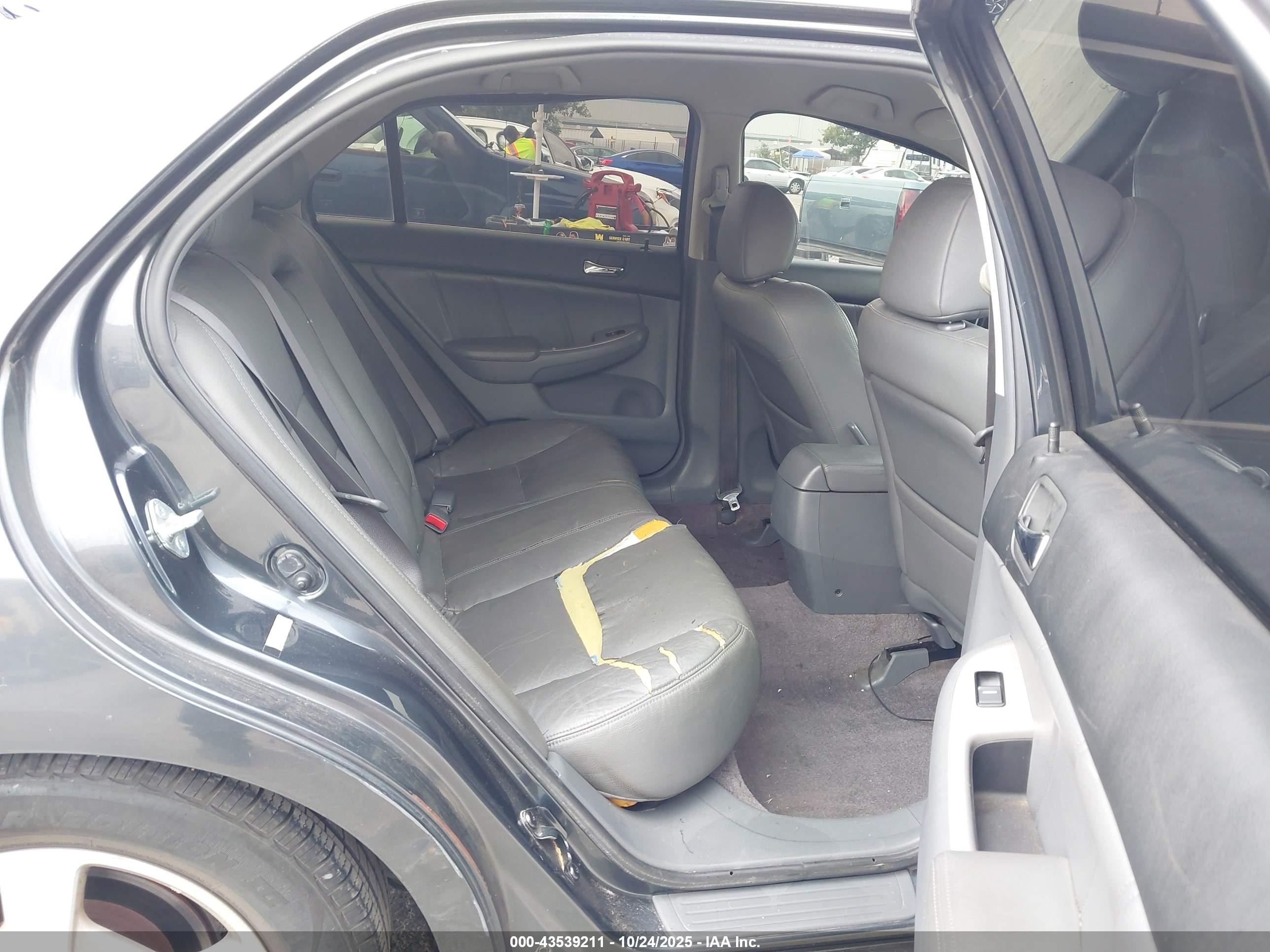 2005 Honda Accord Hybrid Ima Light Blue vin: JHMCN36535C014062