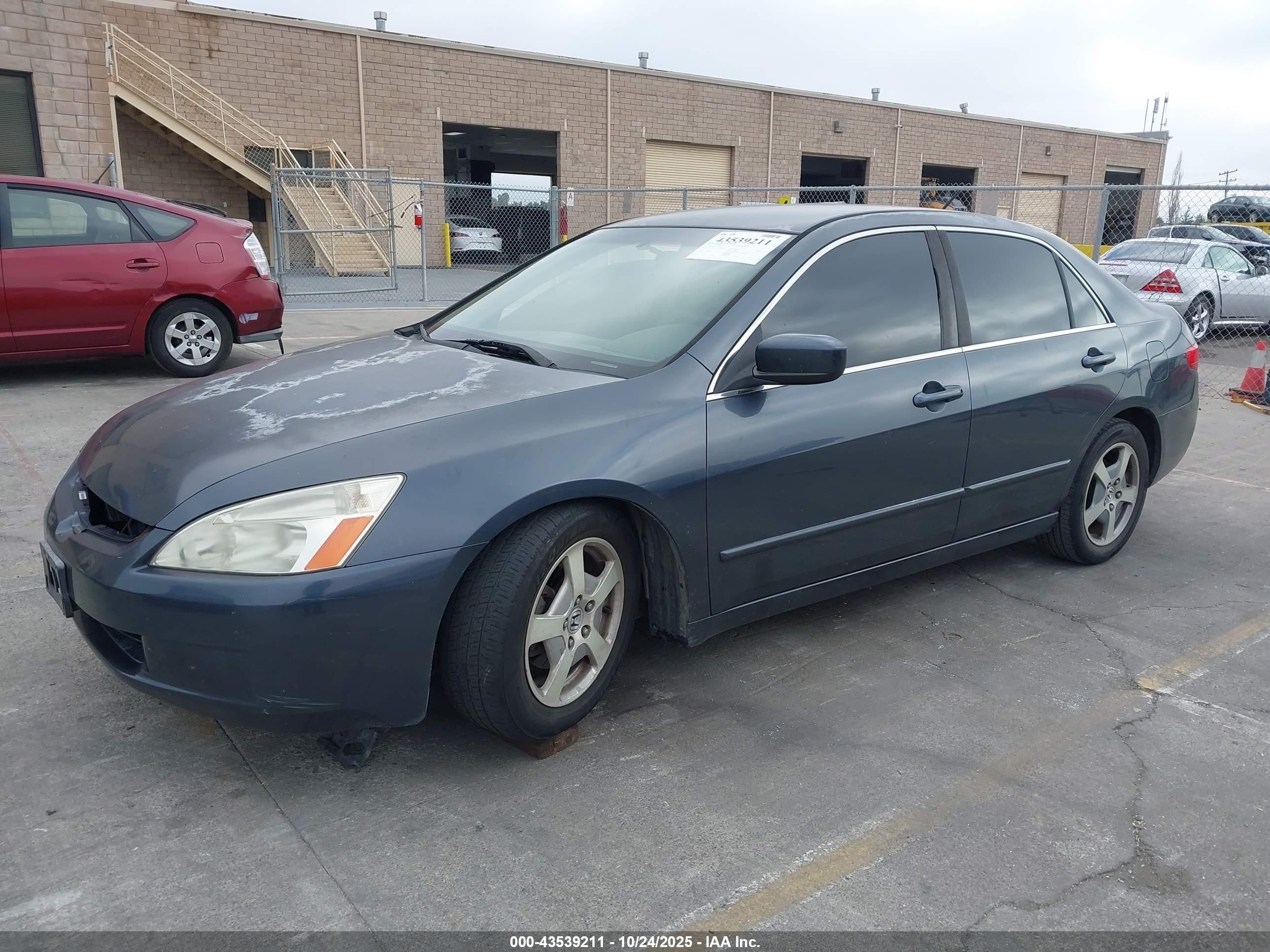 2005 Honda Accord Hybrid Ima Light Blue vin: JHMCN36535C014062