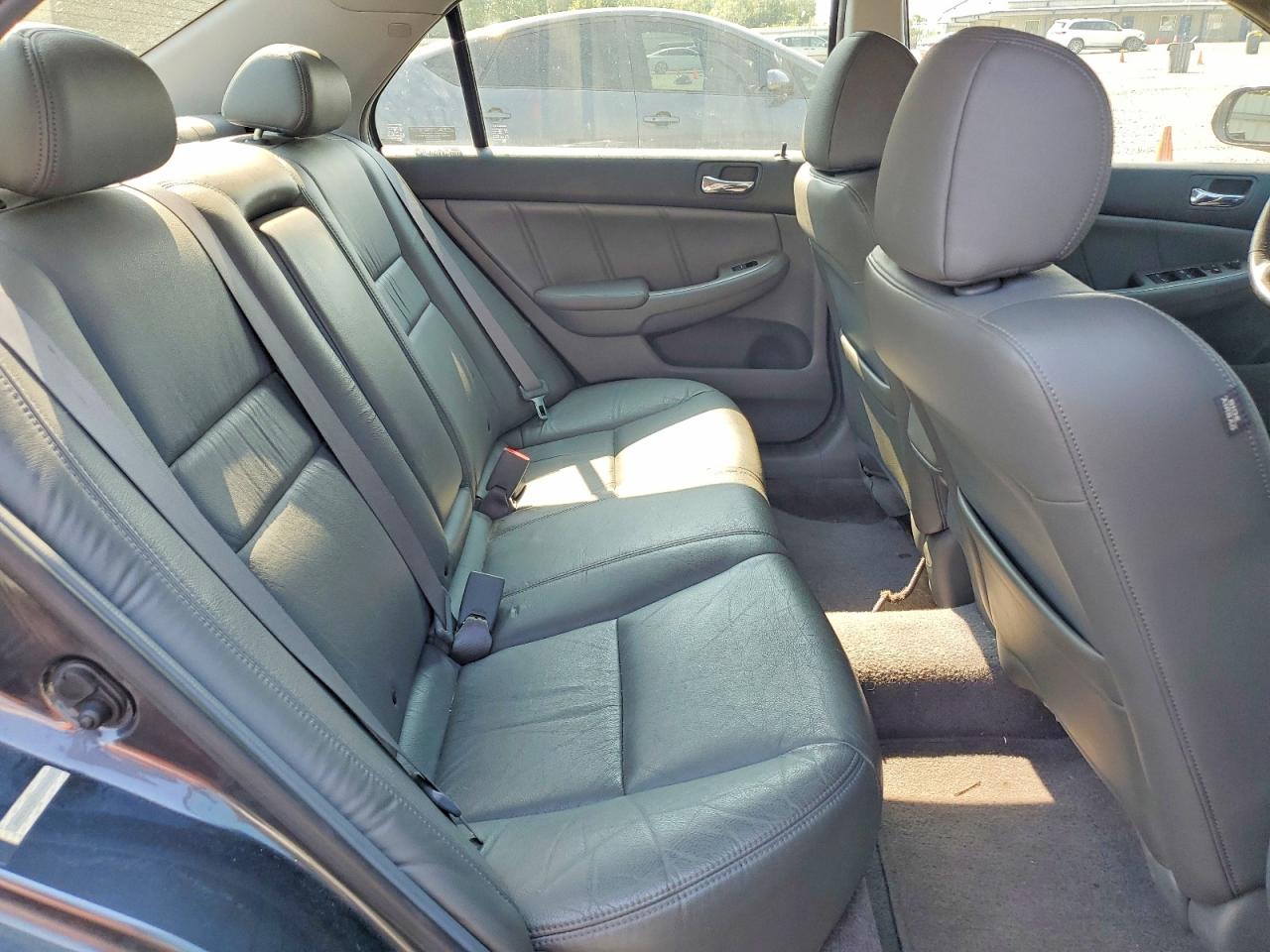 2007 Honda Accord Hybrid Gray vin: JHMCN36557C000280