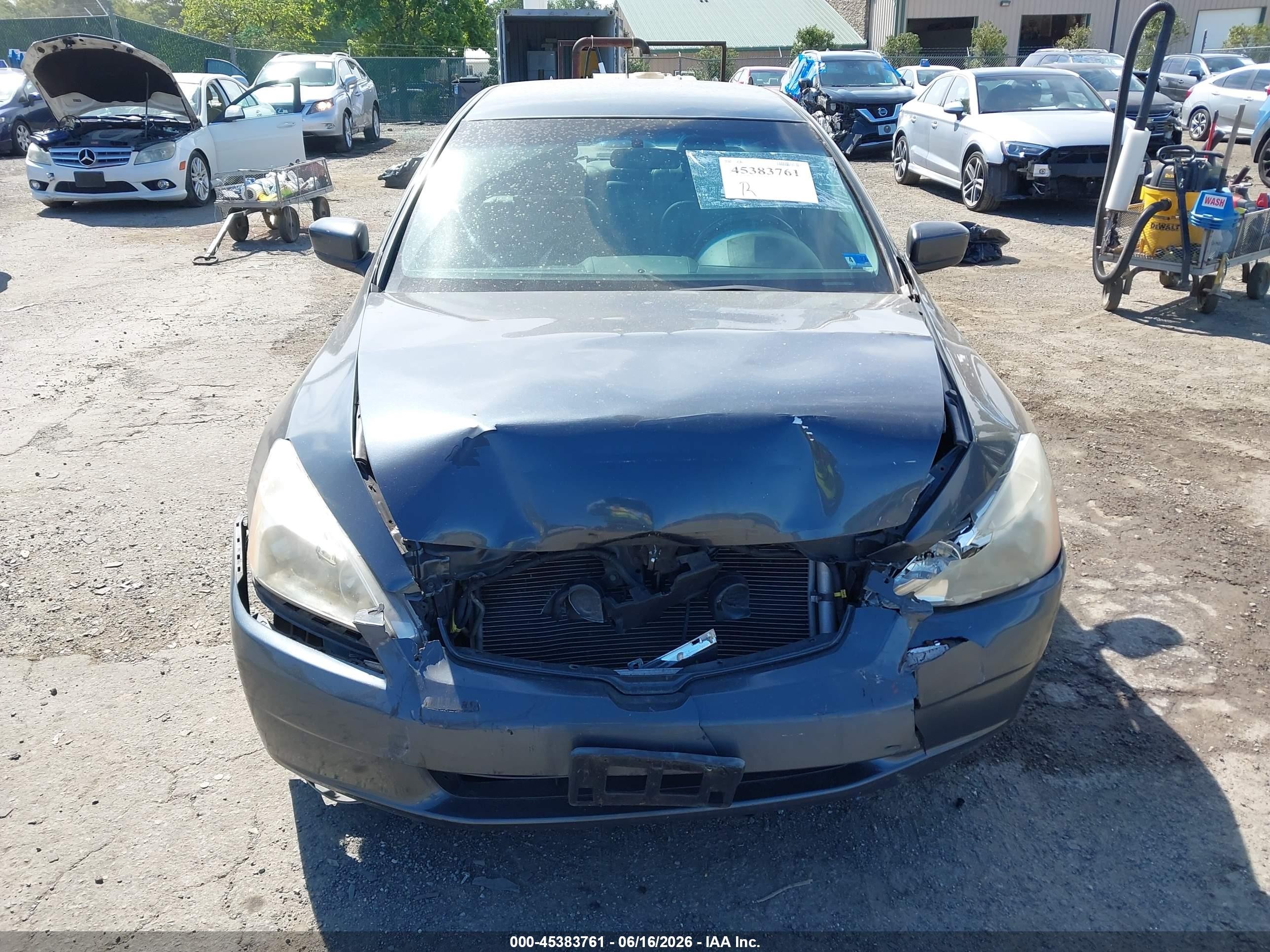 2005 Honda Accord Hybrid Ima Gray vin: JHMCN36585C018642