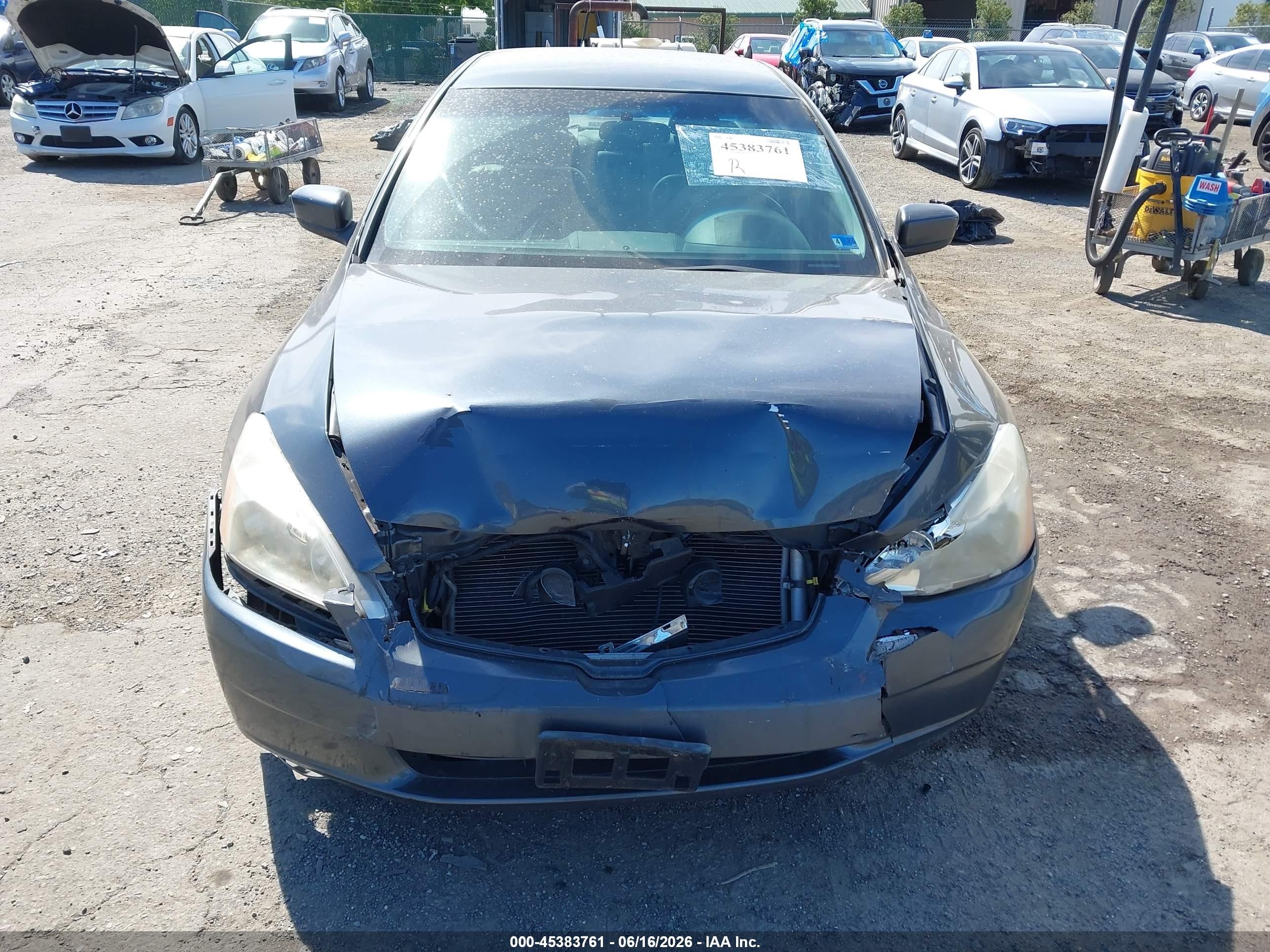 2005 Honda Accord Hybrid Ima Gray vin: JHMCN36585C018642