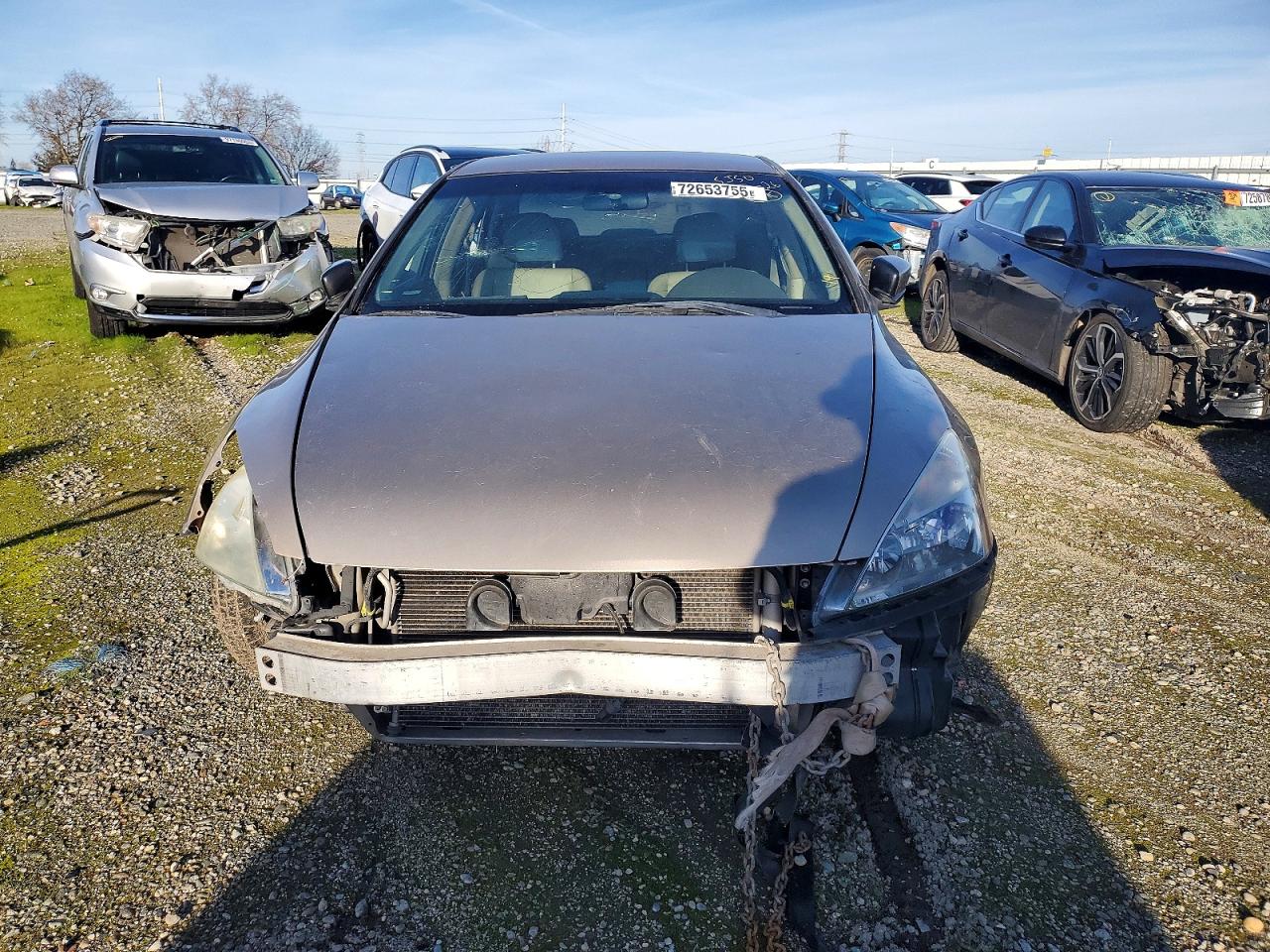 2005 Honda Accord Hybrid Gold vin: JHMCN365X5C019260
