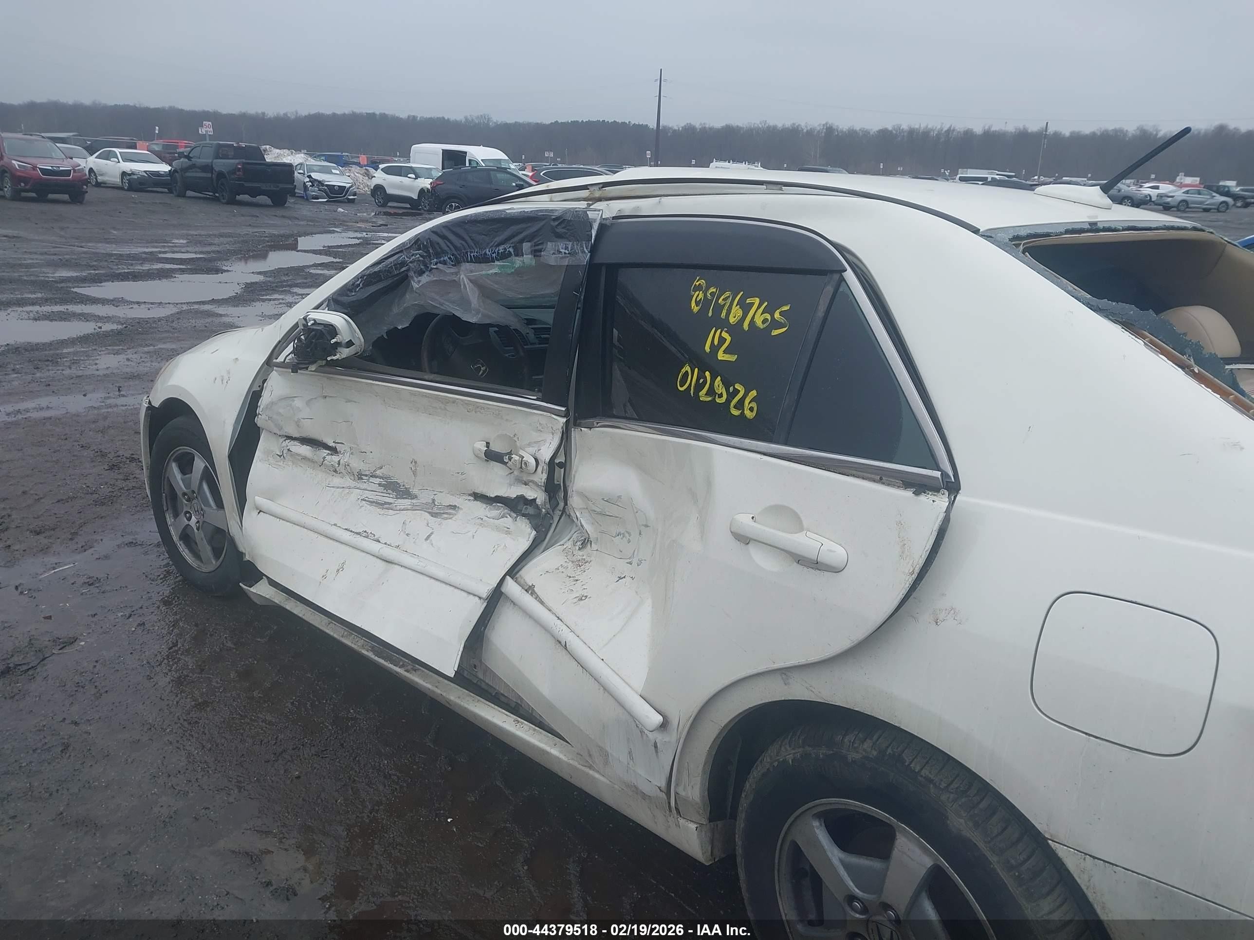 2007 Honda Accord Hybrid   White vin: JHMCN365X7C003045