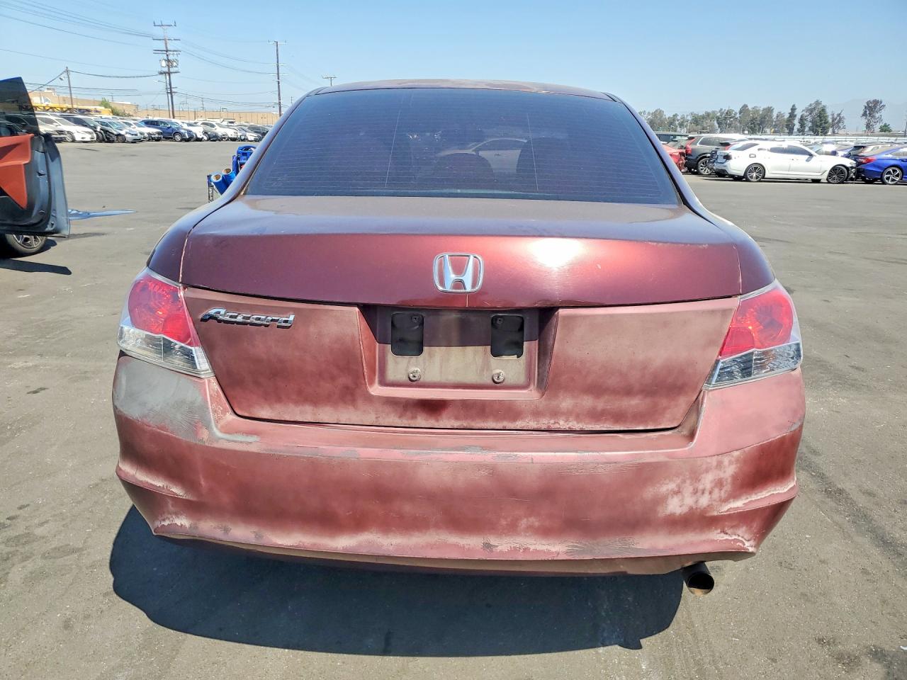 2008 Honda Accord Lx Burgundy vin: JHMCP26308C028797