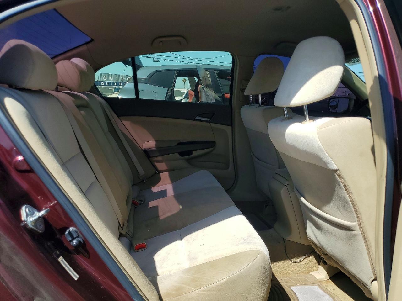 2008 Honda Accord Lx Burgundy vin: JHMCP26308C028797