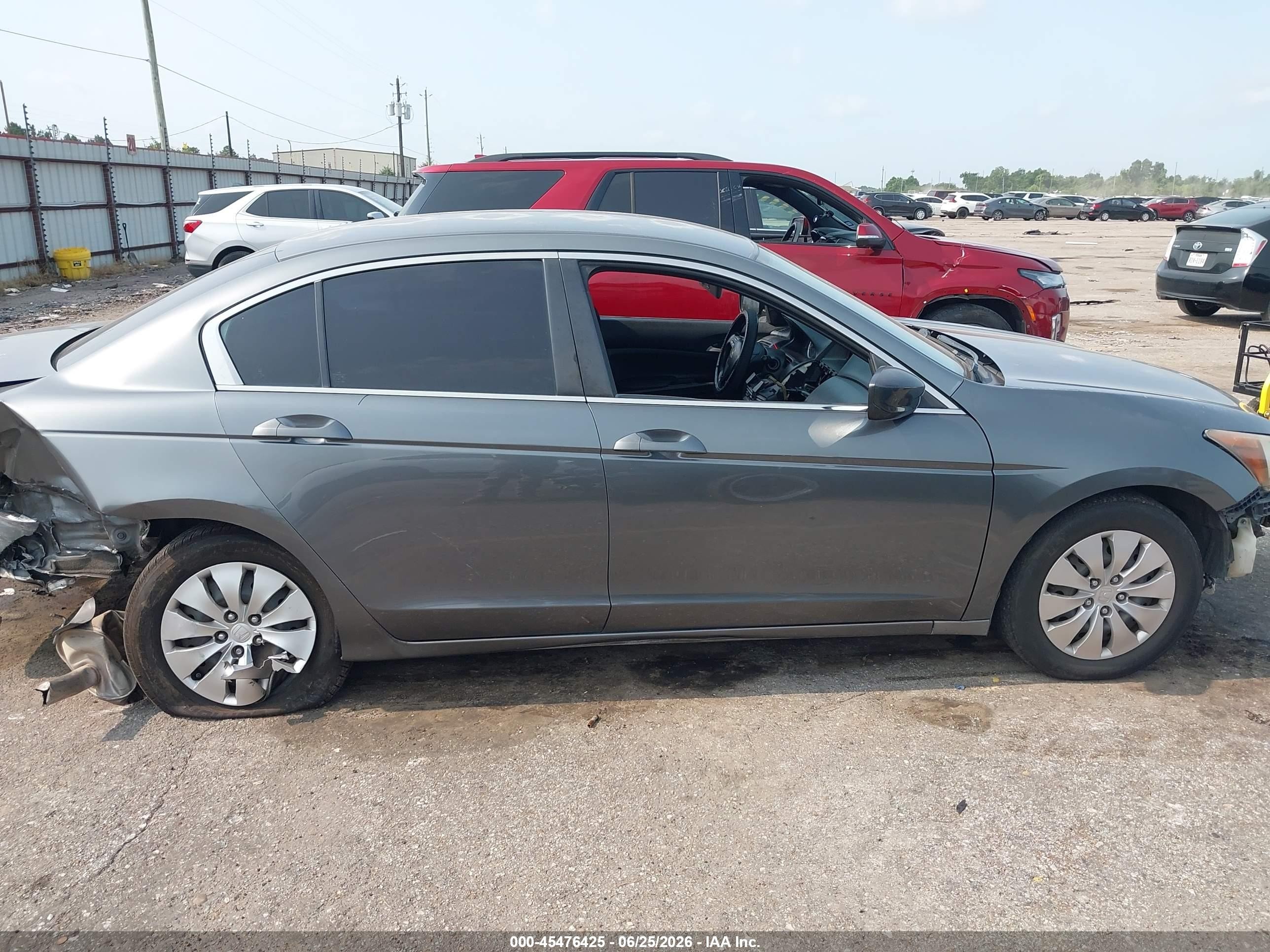 2009 Honda Accord 2.4 Lx Серый vin: JHMCP26309C011094