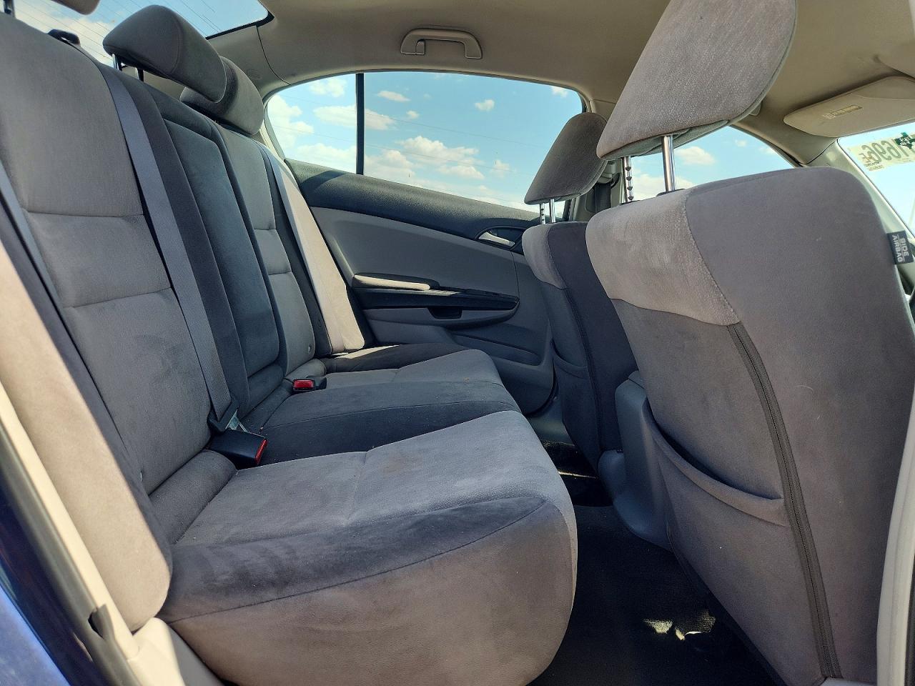2008 Honda Accord Lx Blue vin: JHMCP26318C061534
