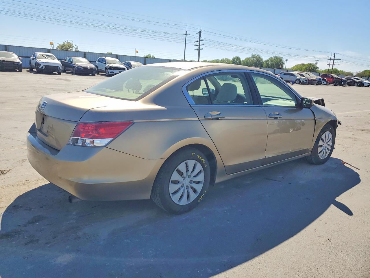 2009 Honda Accord Lx Gold vin: JHMCP26319C016949
