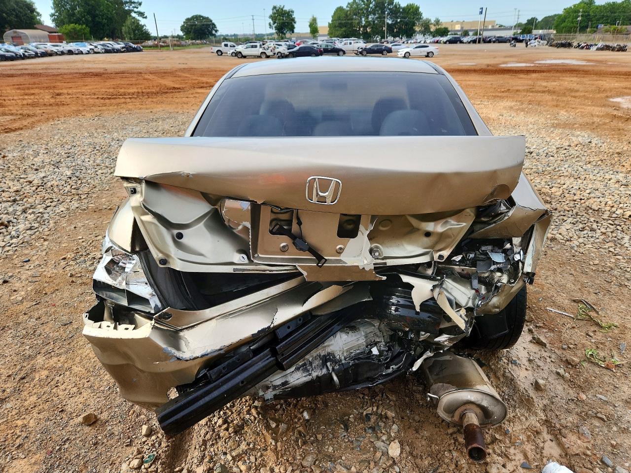 2008 Honda Accord Lx Золотой vin: JHMCP26328C046167