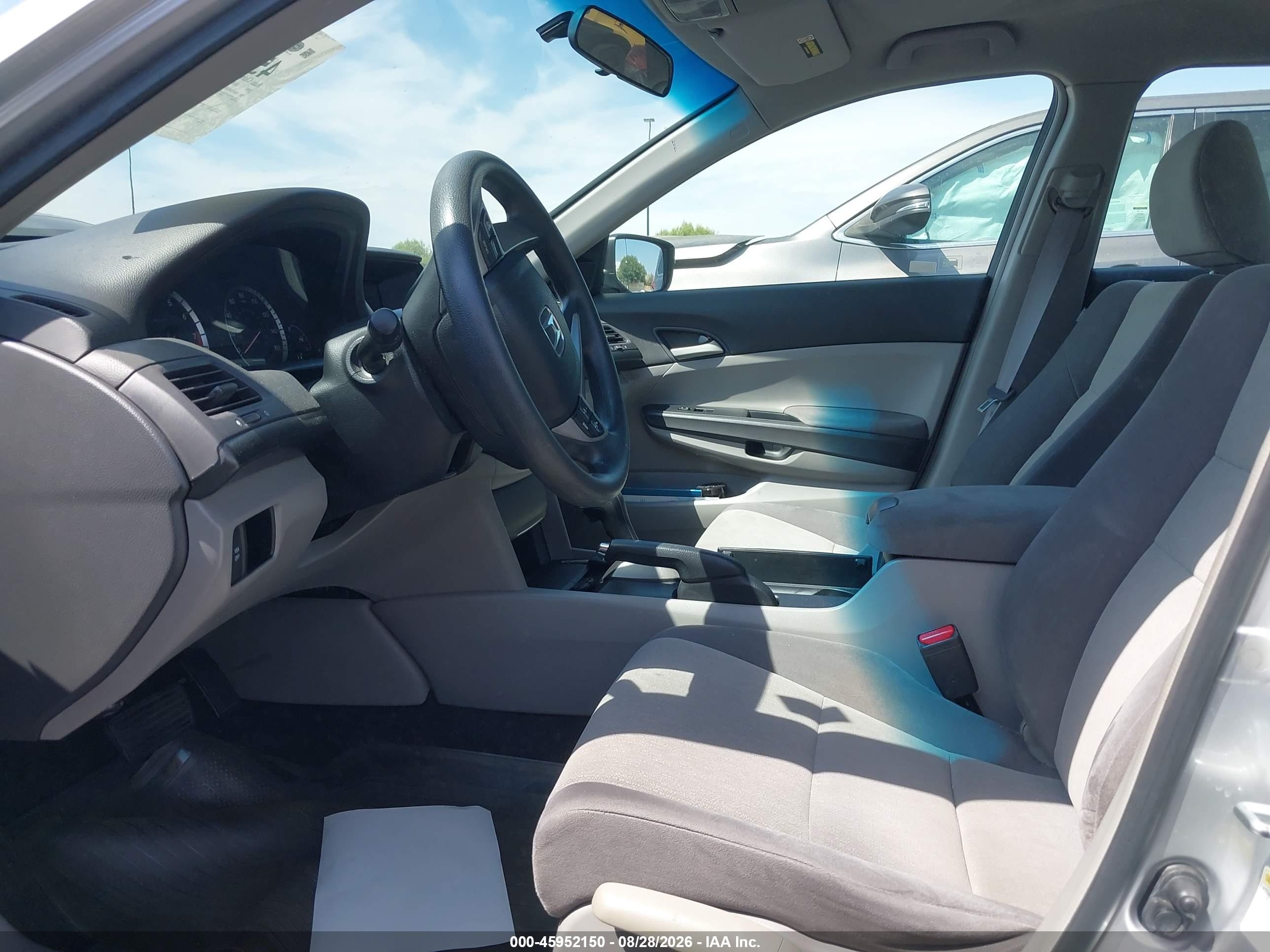 2009 Honda Accord 2.4 Lx Silver vin: JHMCP26329C005555