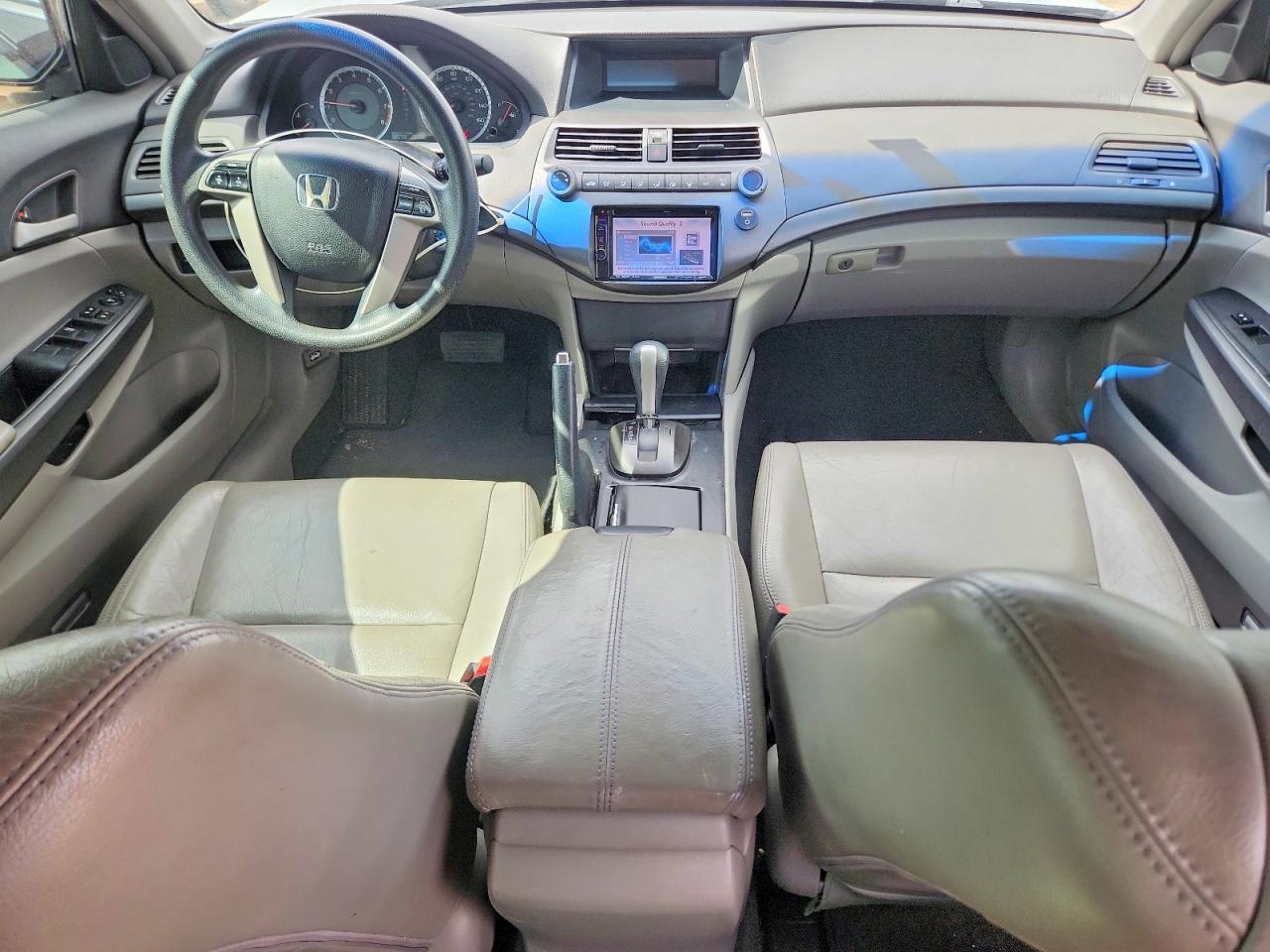 2009 Honda Accord Lx Silver vin: JHMCP26329C007533