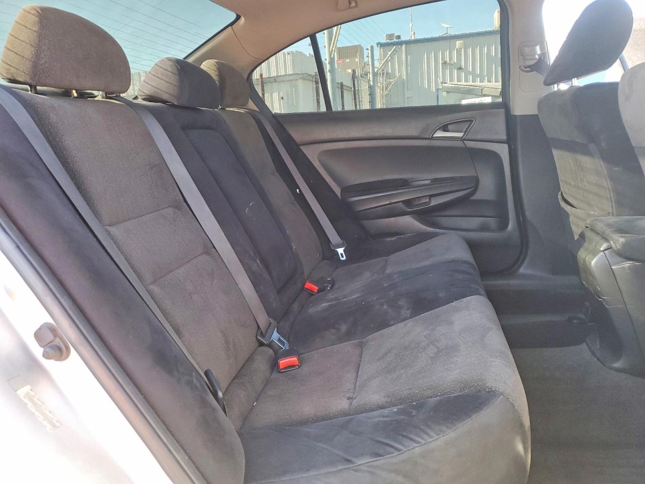 2008 Honda Accord Lx Silver vin: JHMCP26338C018622