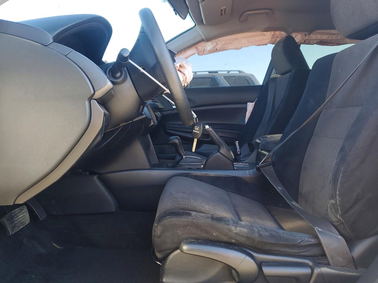 2008 Honda Accord Lx Silver vin: JHMCP26338C018622